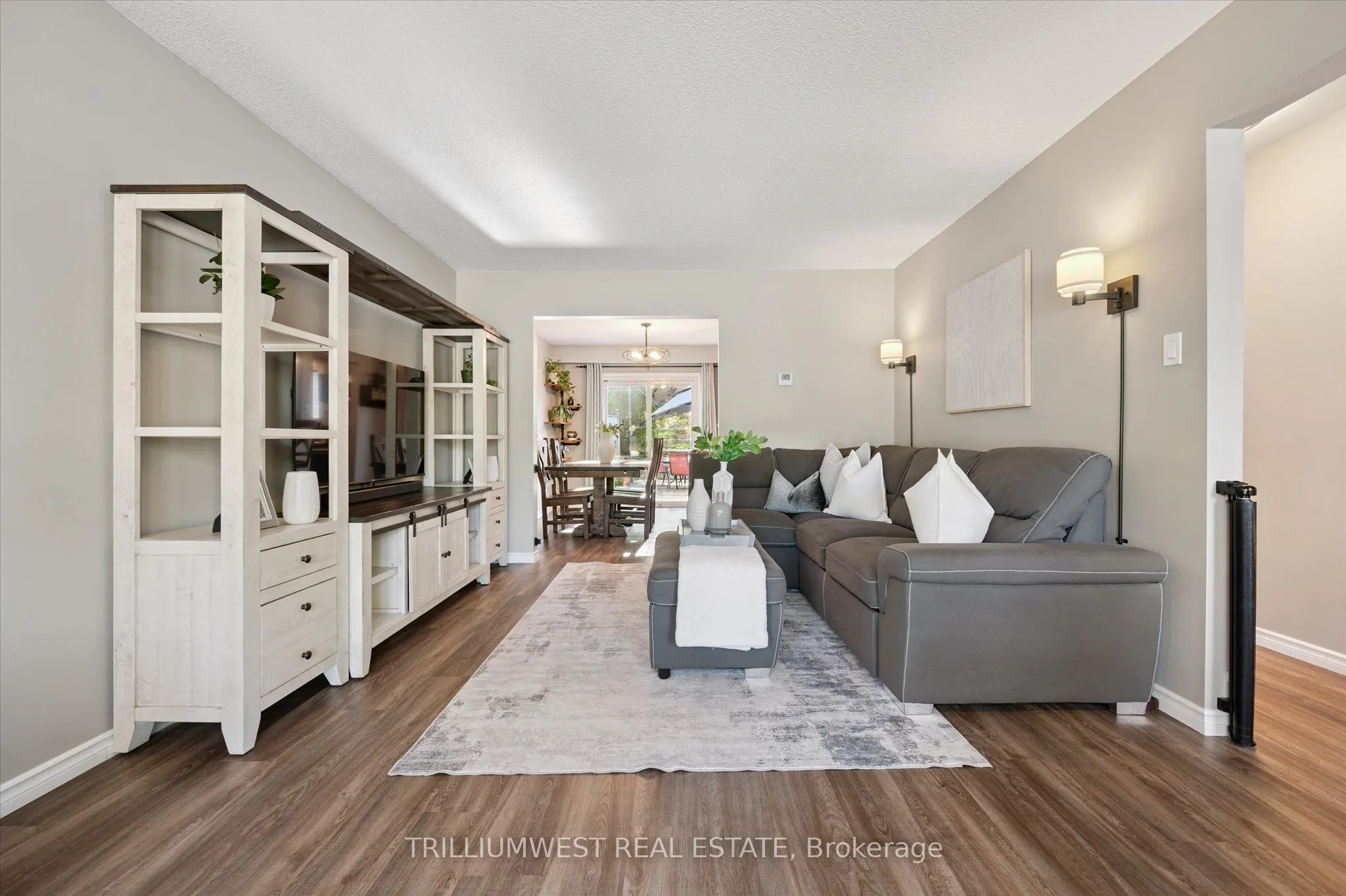 98 Shadeland Crescent