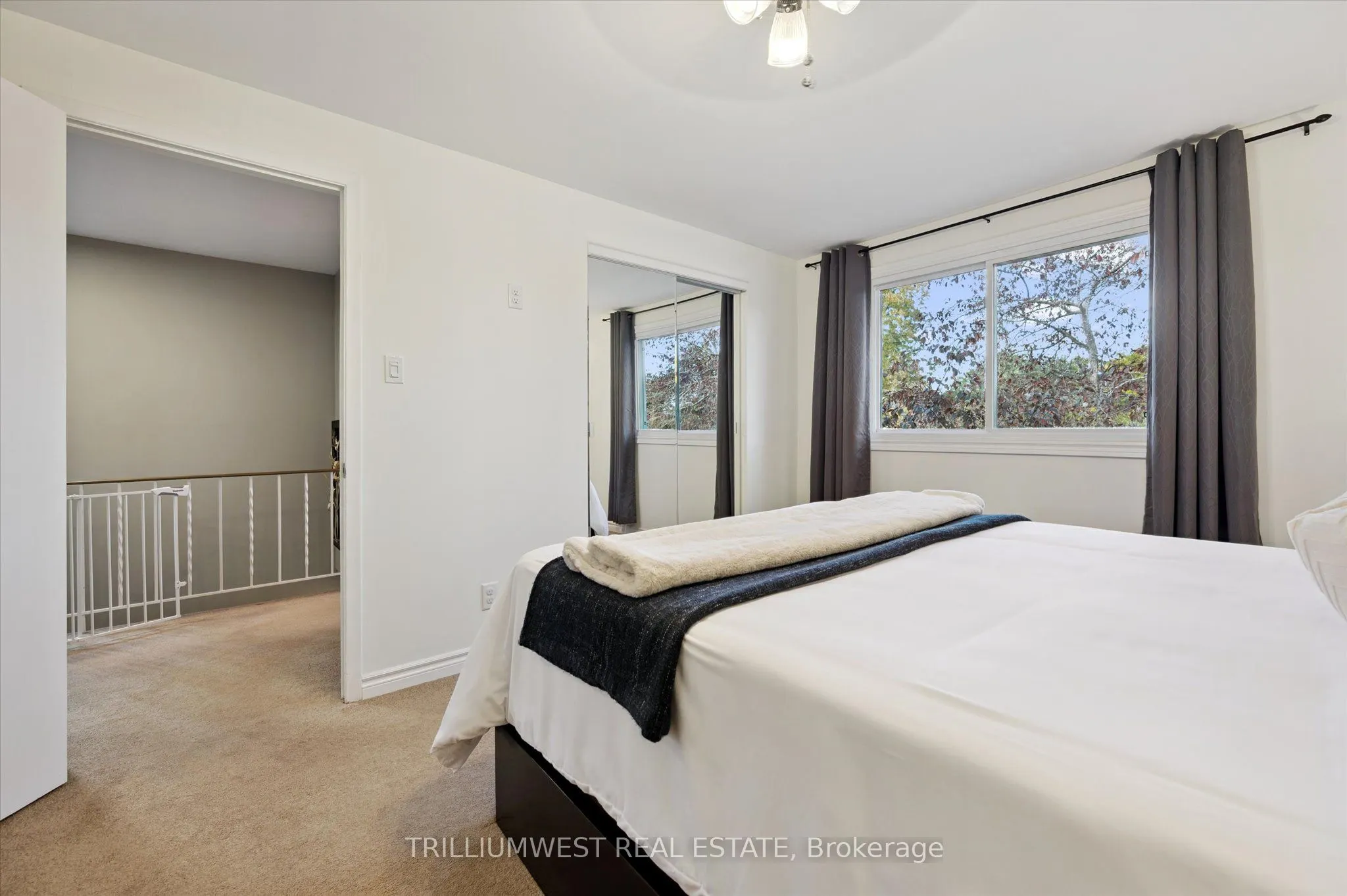 98 Shadeland Crescent