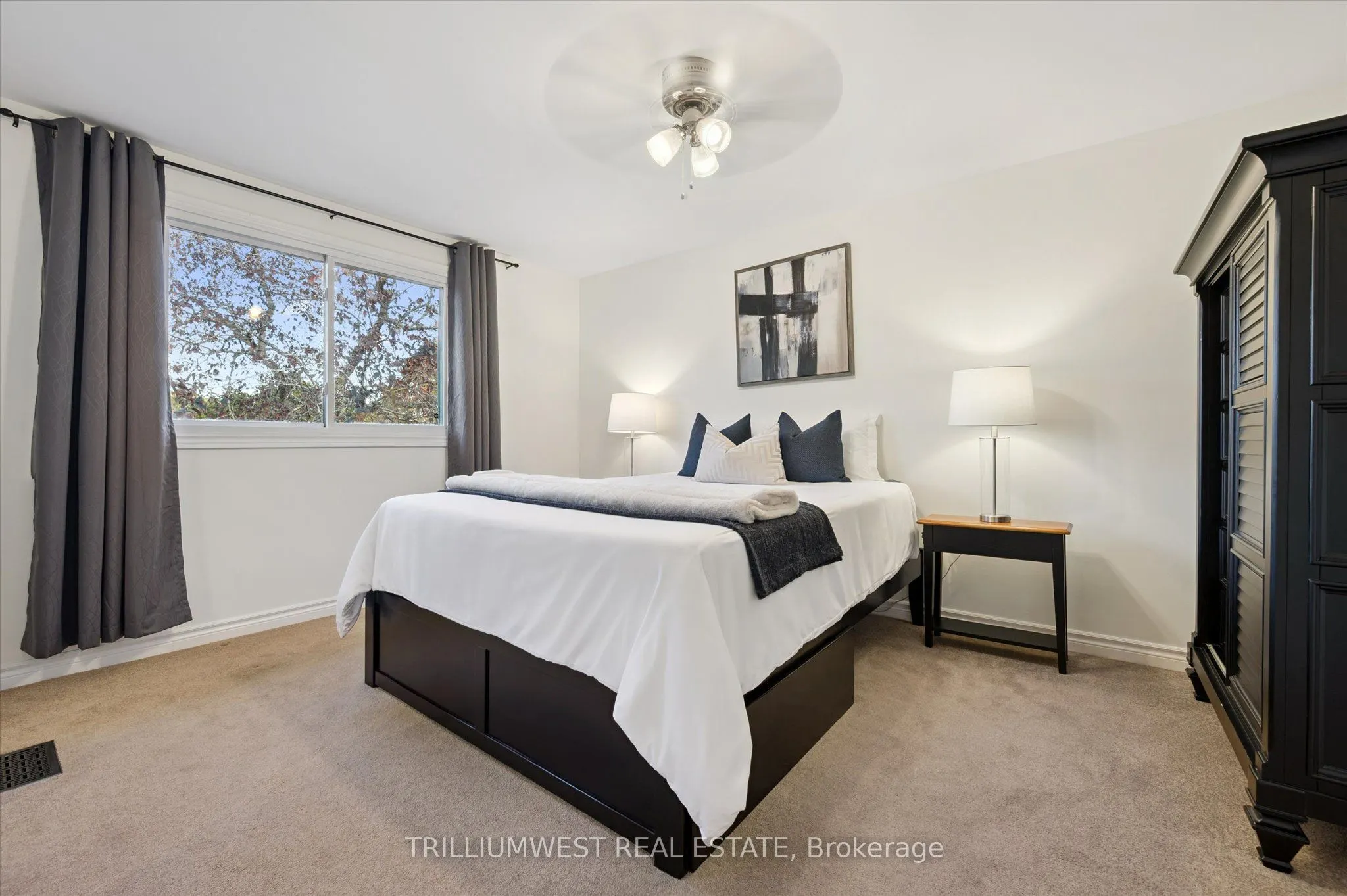 98 Shadeland Crescent