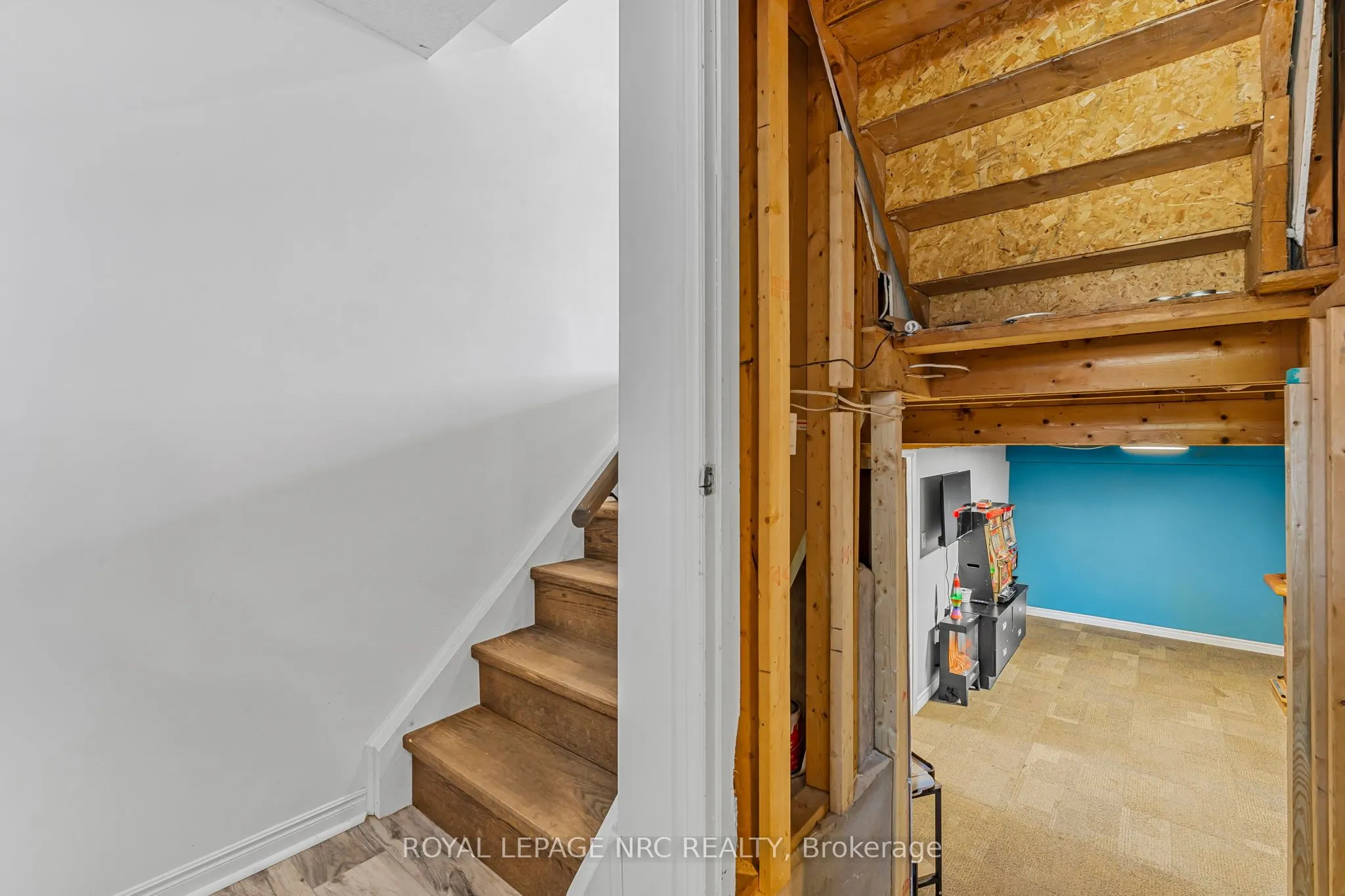 459 Lakeview Road