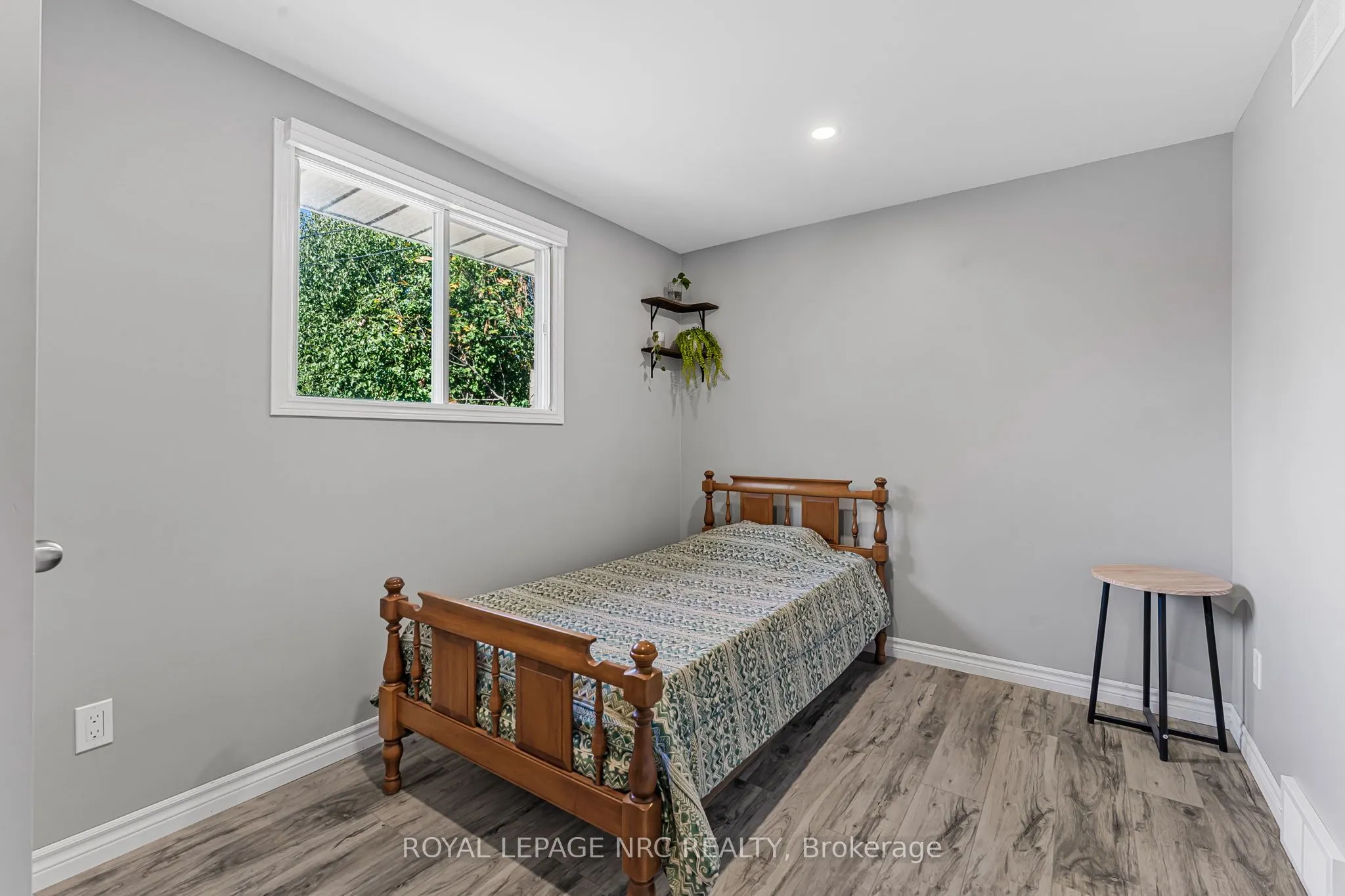 459 Lakeview Road