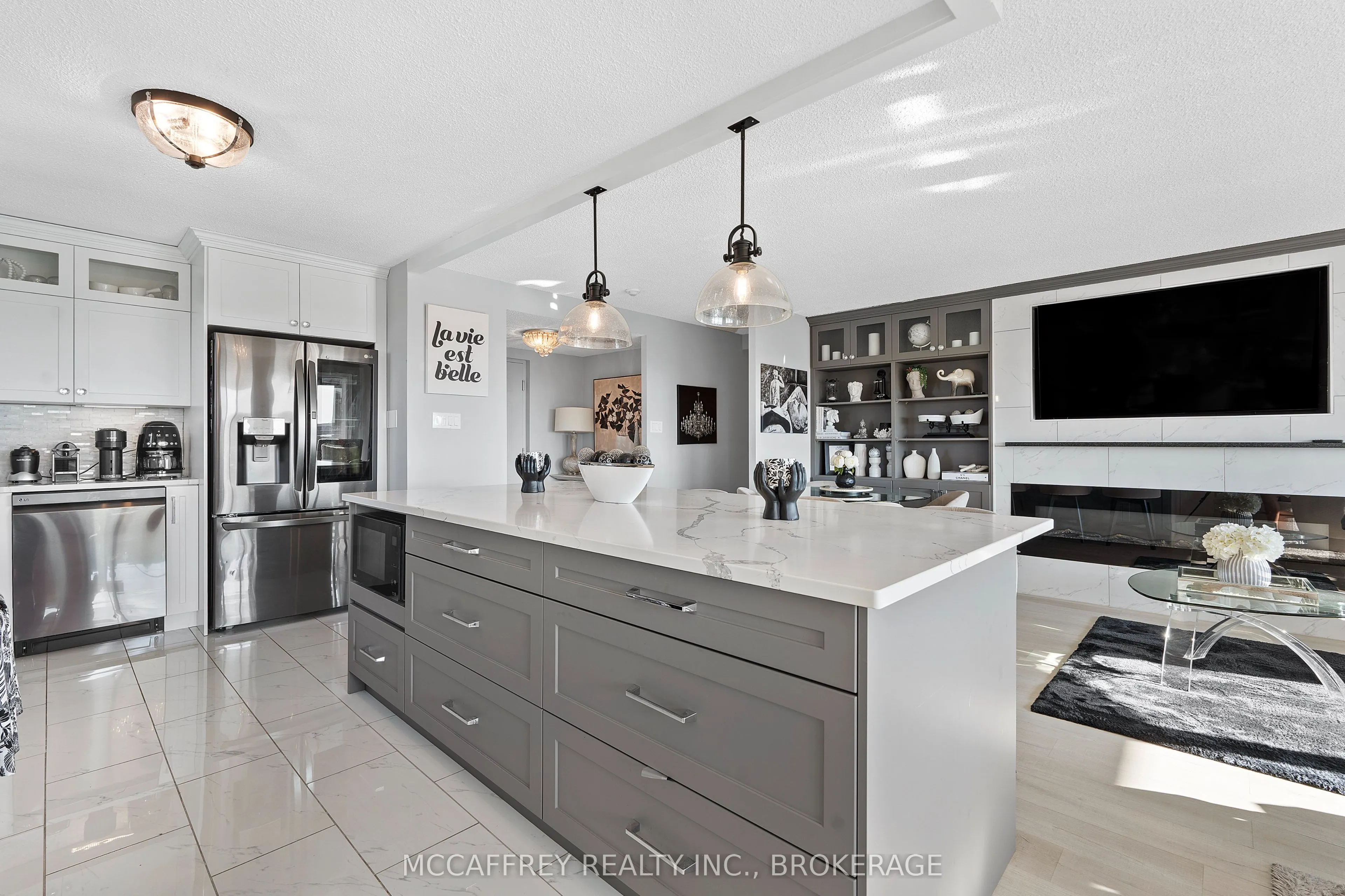 257-1105 Bath Road, #1105