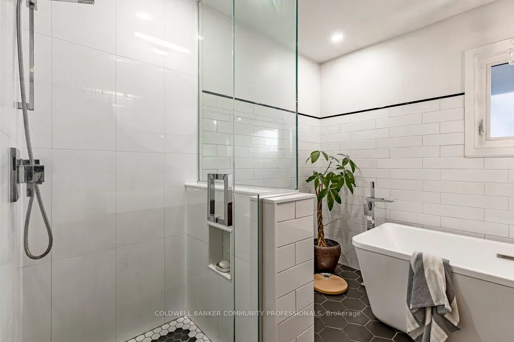 104 West 33rd Street