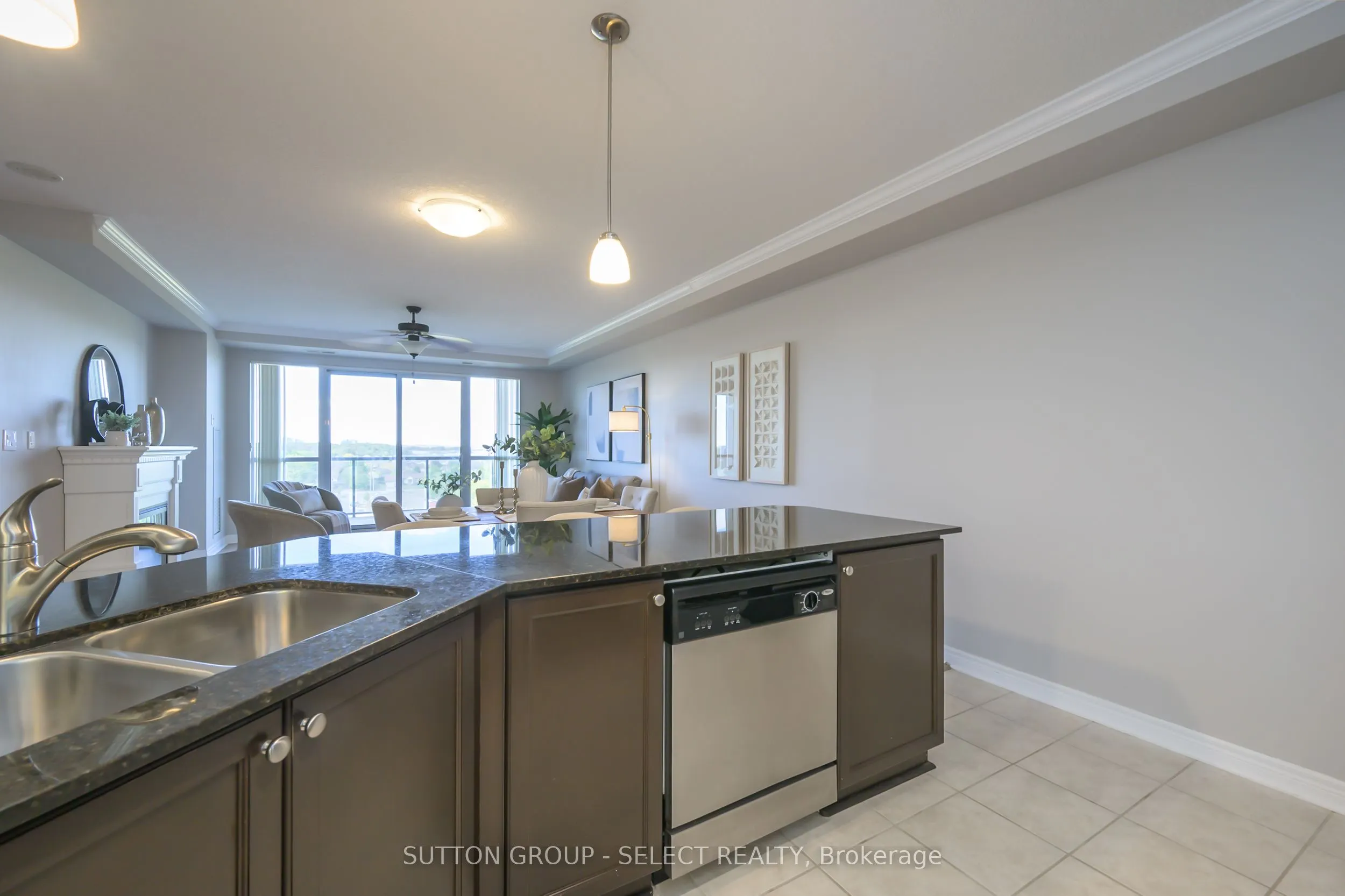 1030 Coronation Drive, #908