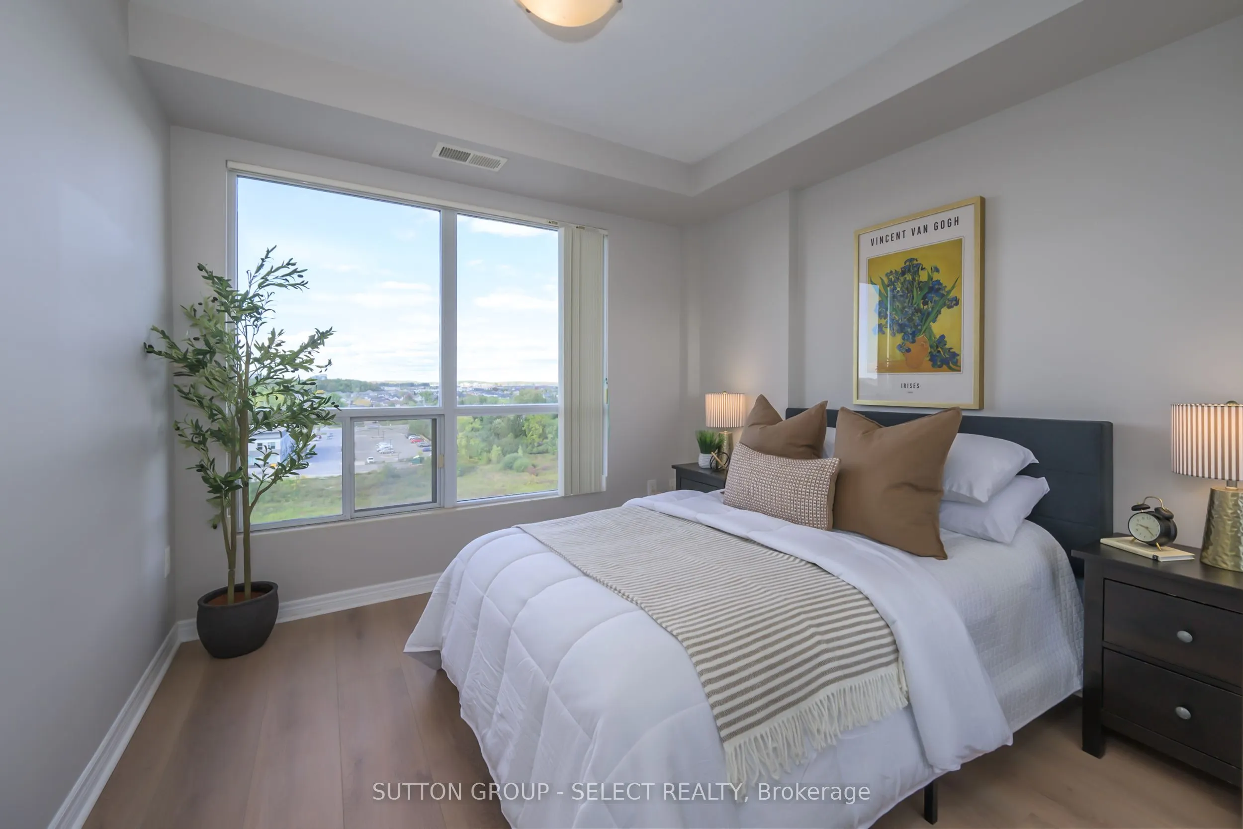 1030 Coronation Drive, #908
