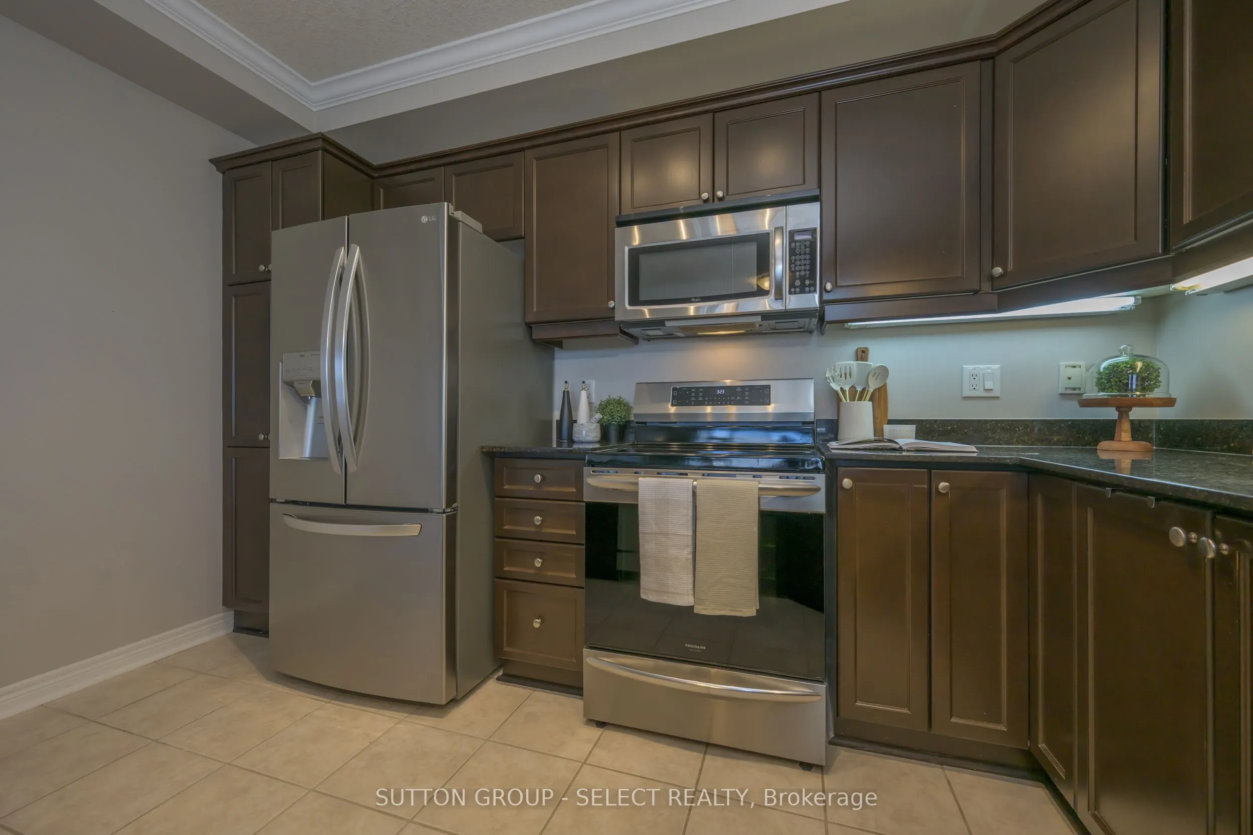 1030 Coronation Drive, #908