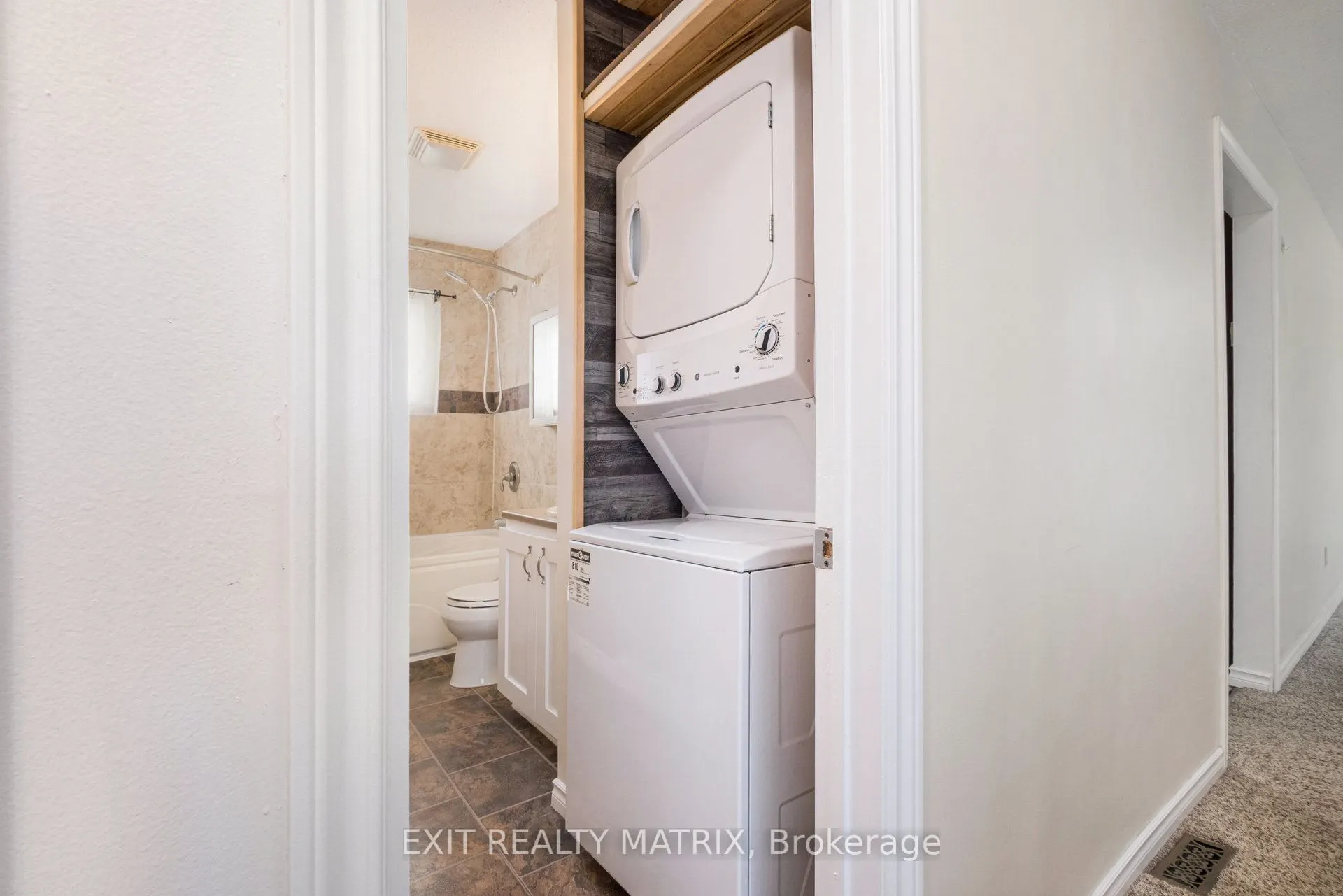 3333 WHITE SPRUCE Street