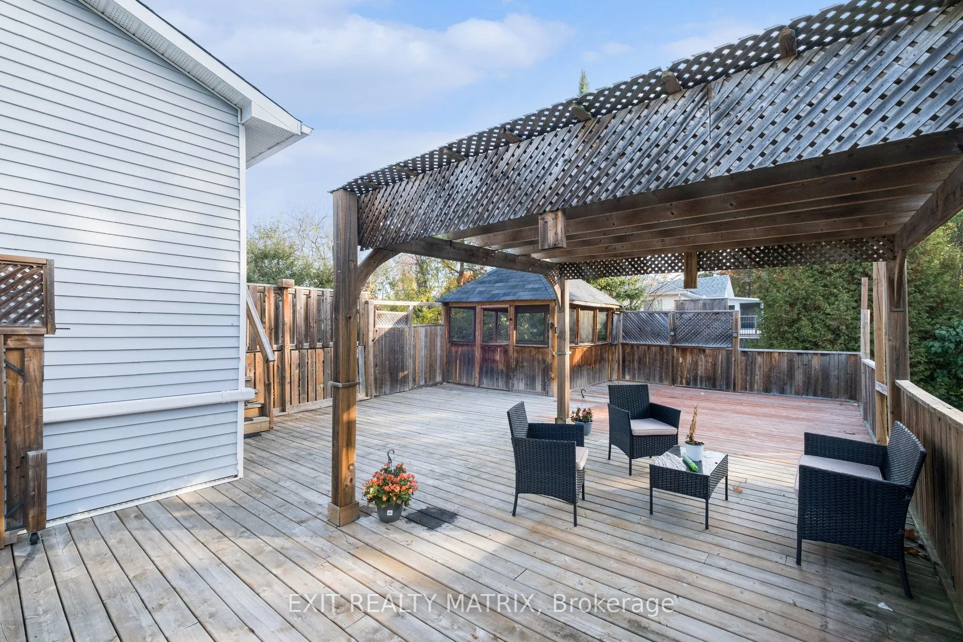 3333 WHITE SPRUCE Street