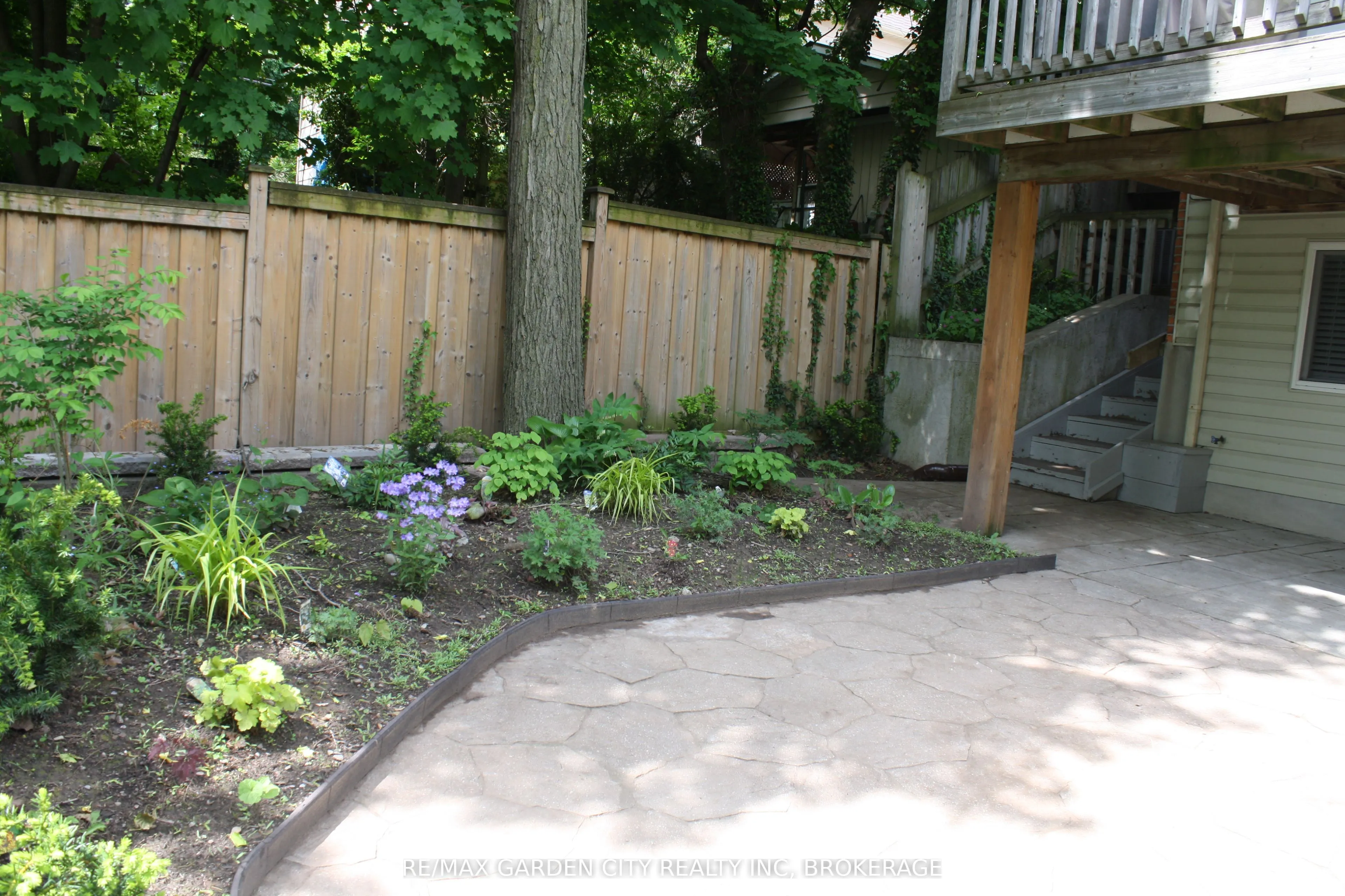 119 Main Street W, #119B