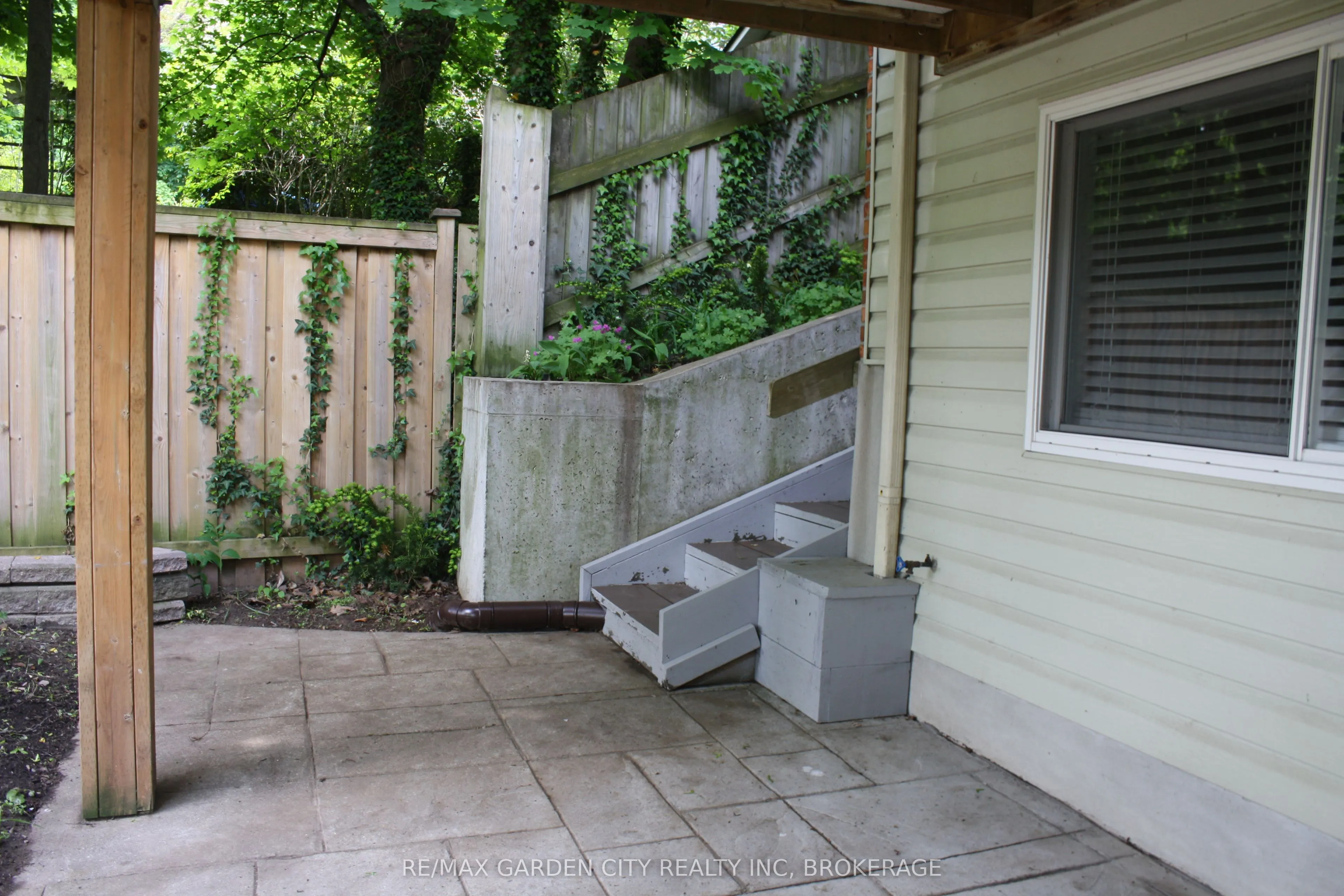 119 Main Street W, #119B