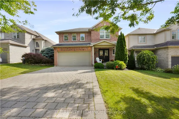 581 Clearwater Crescent