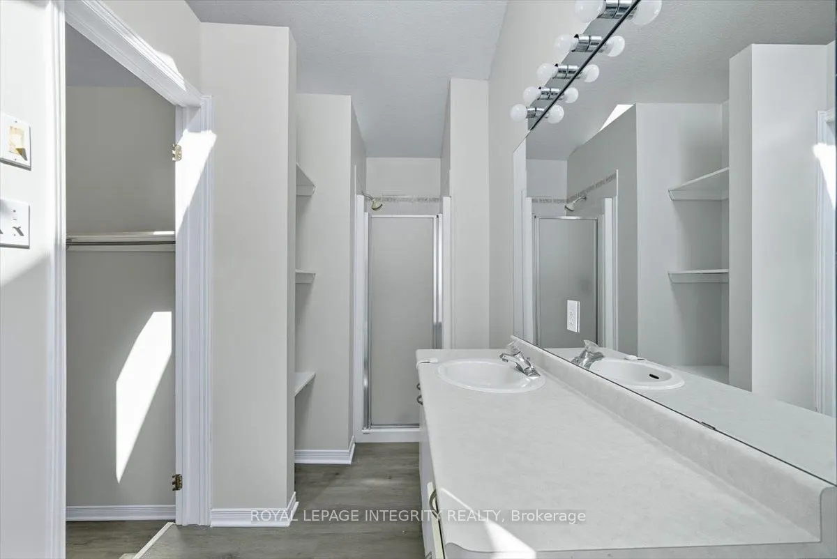 2949 Richmond Road, #4