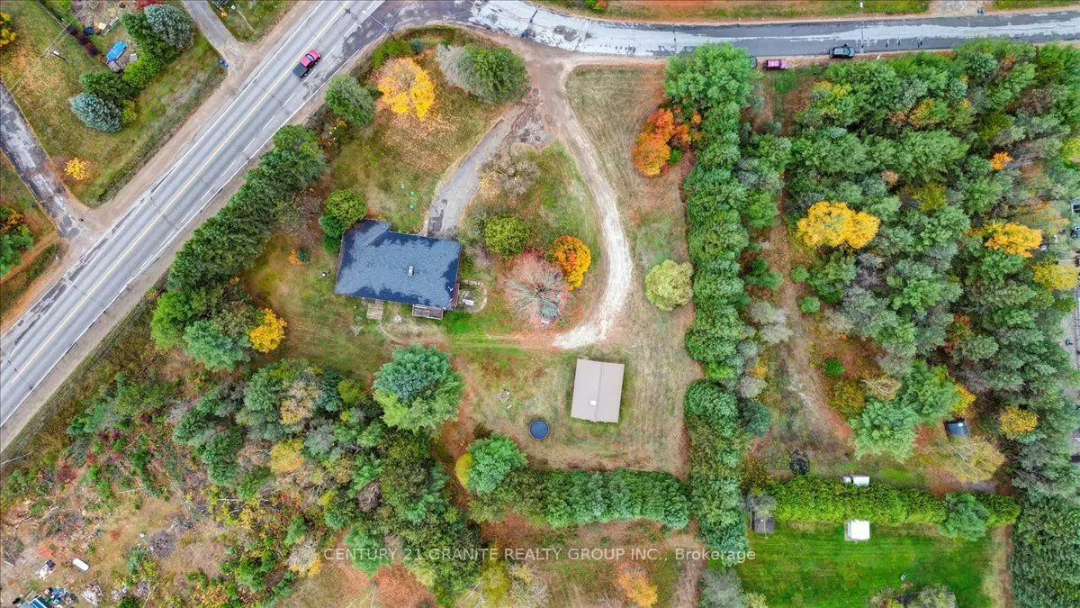 4 Maxwell Settlement Road