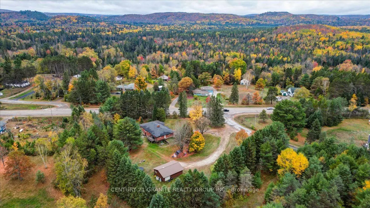4 Maxwell Settlement Road