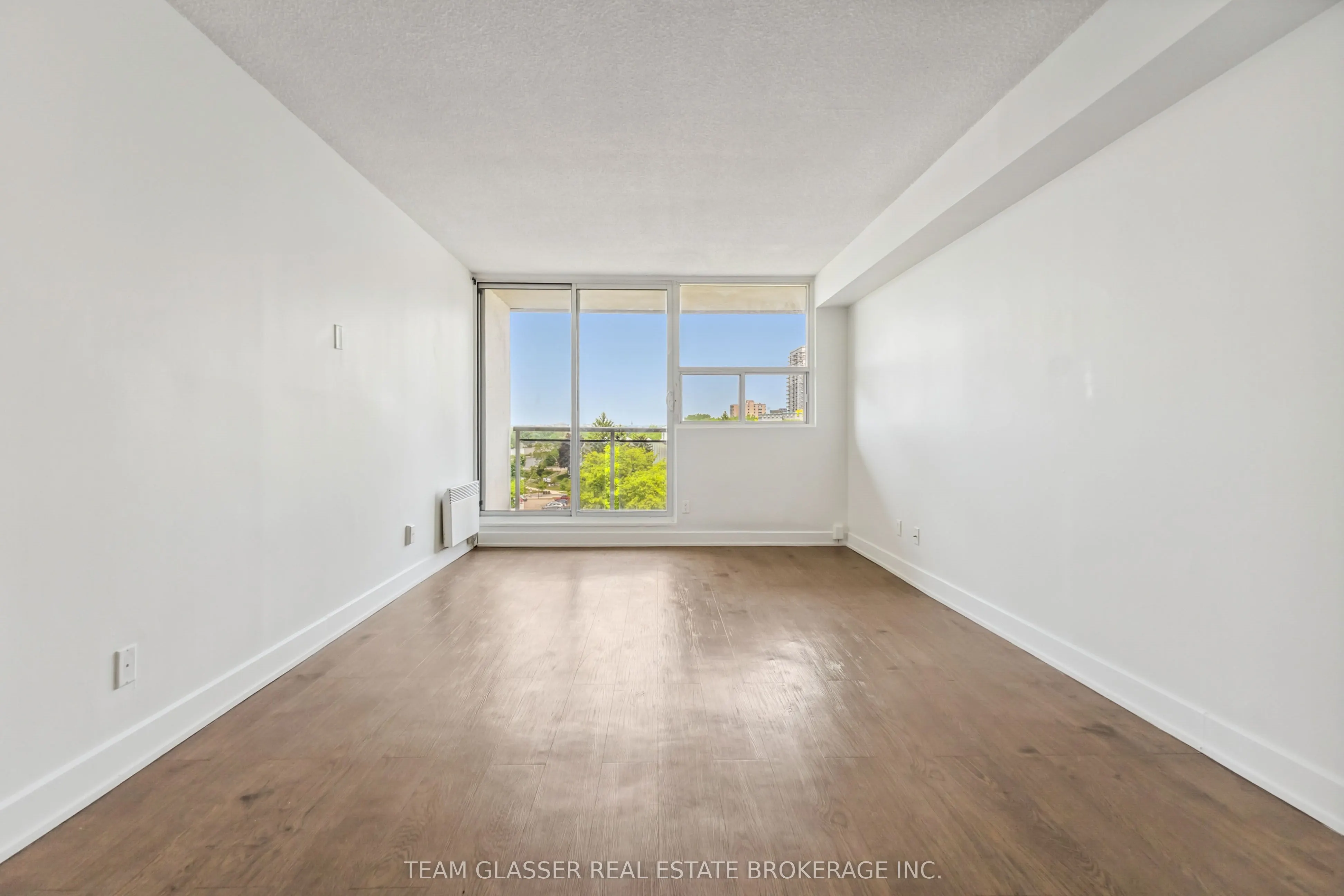 21 King Street, #1112