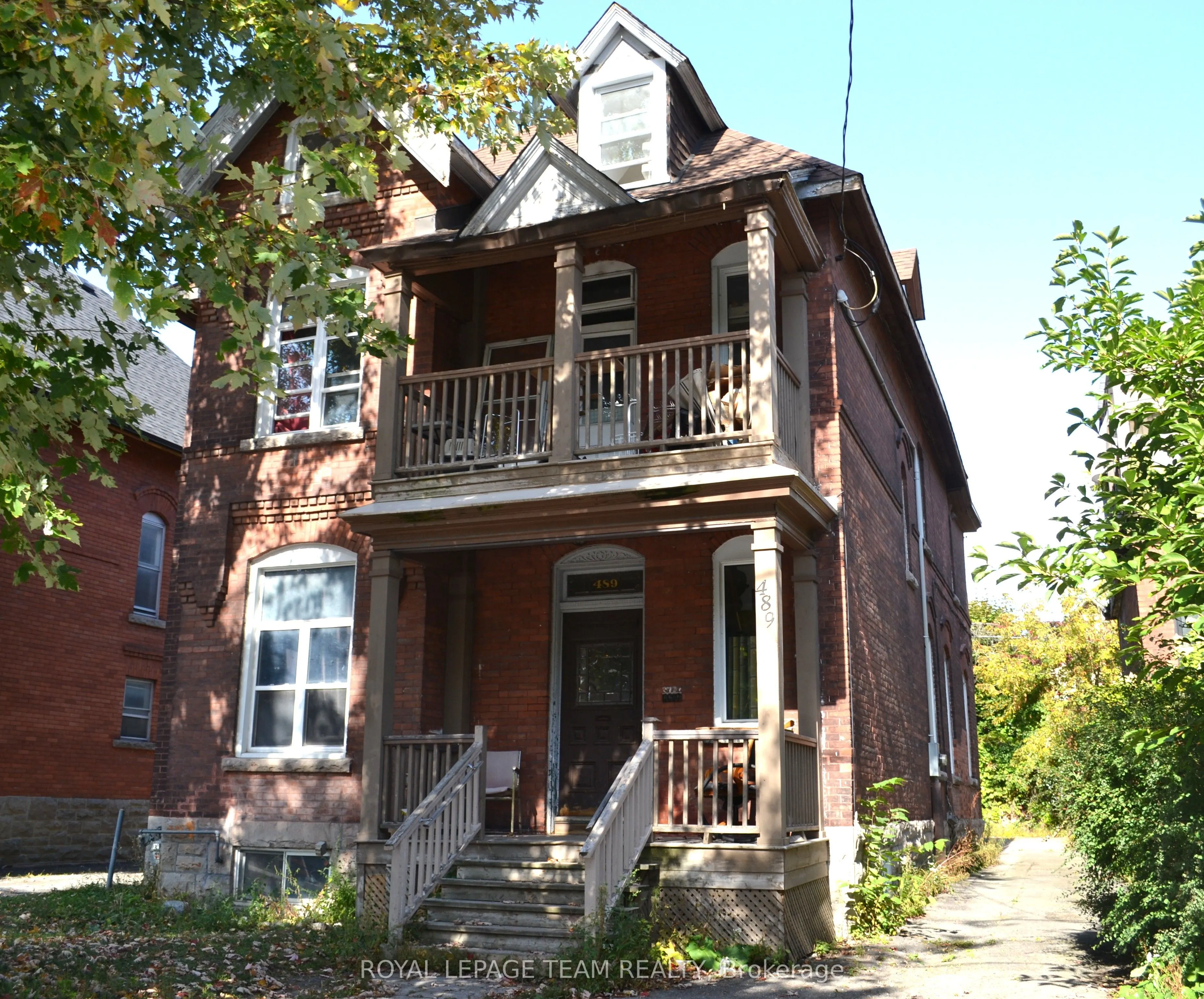 489 Maclaren Street
