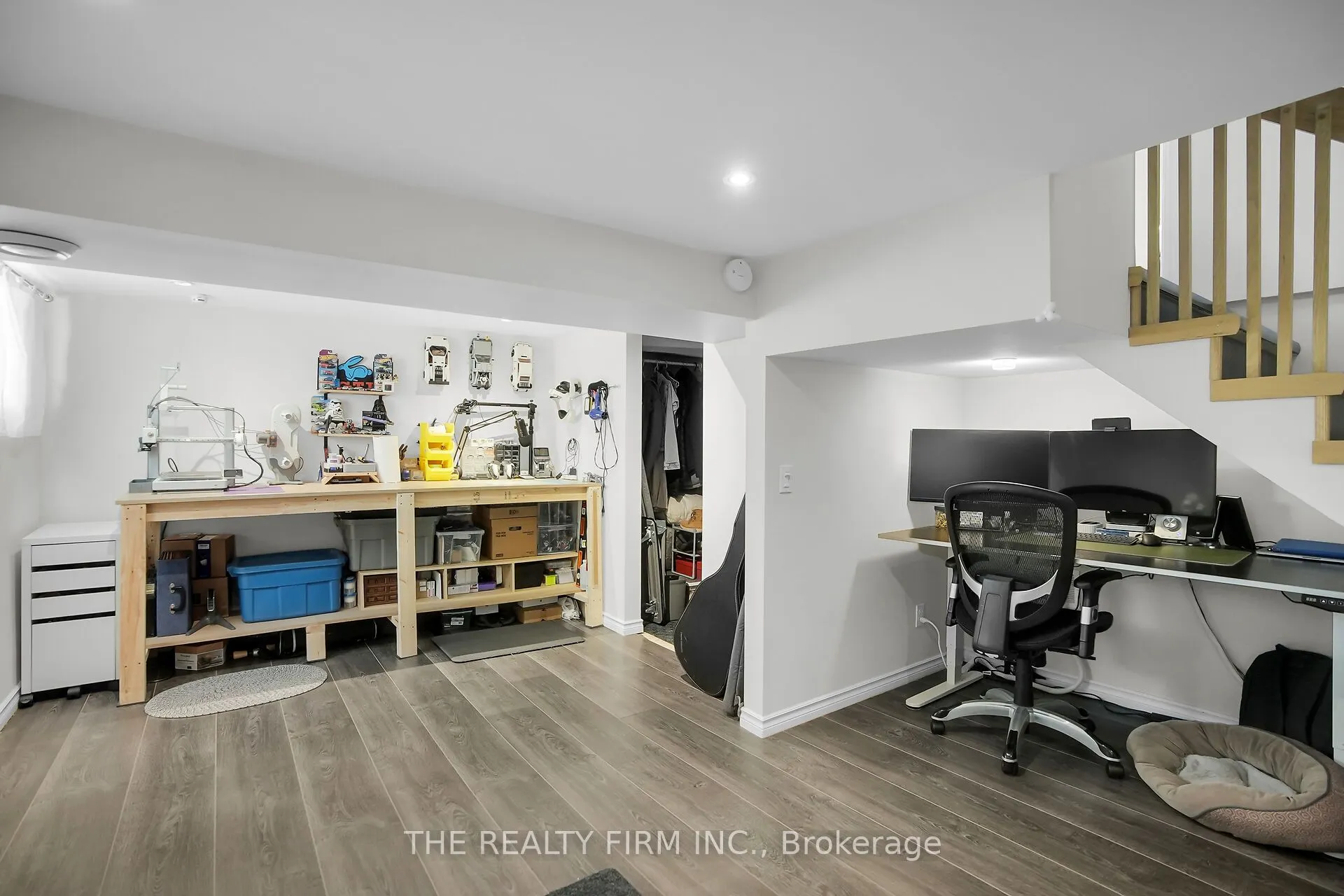 317 Simcoe Street