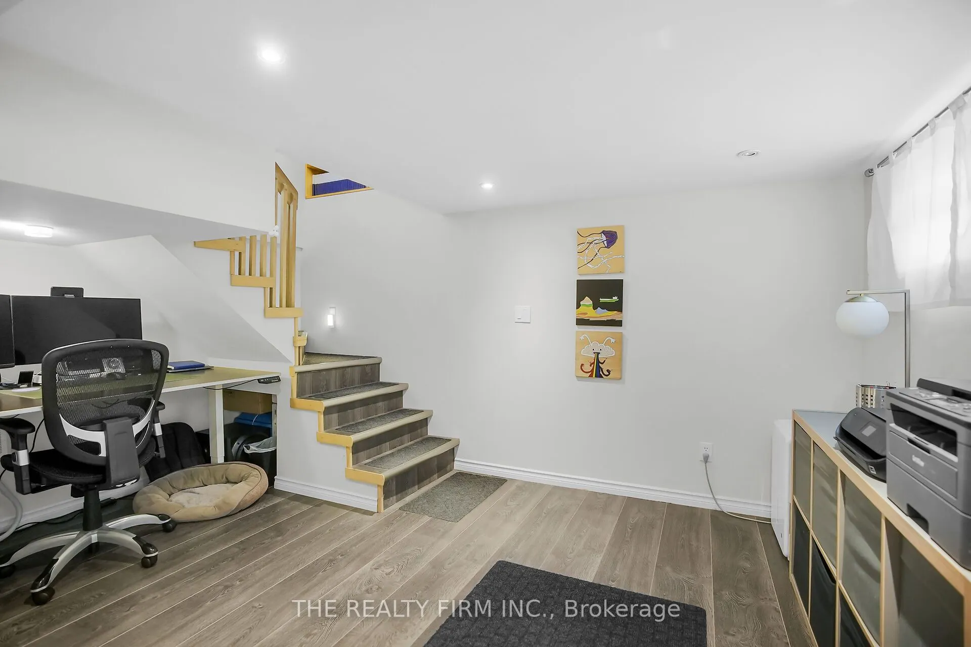 317 Simcoe Street