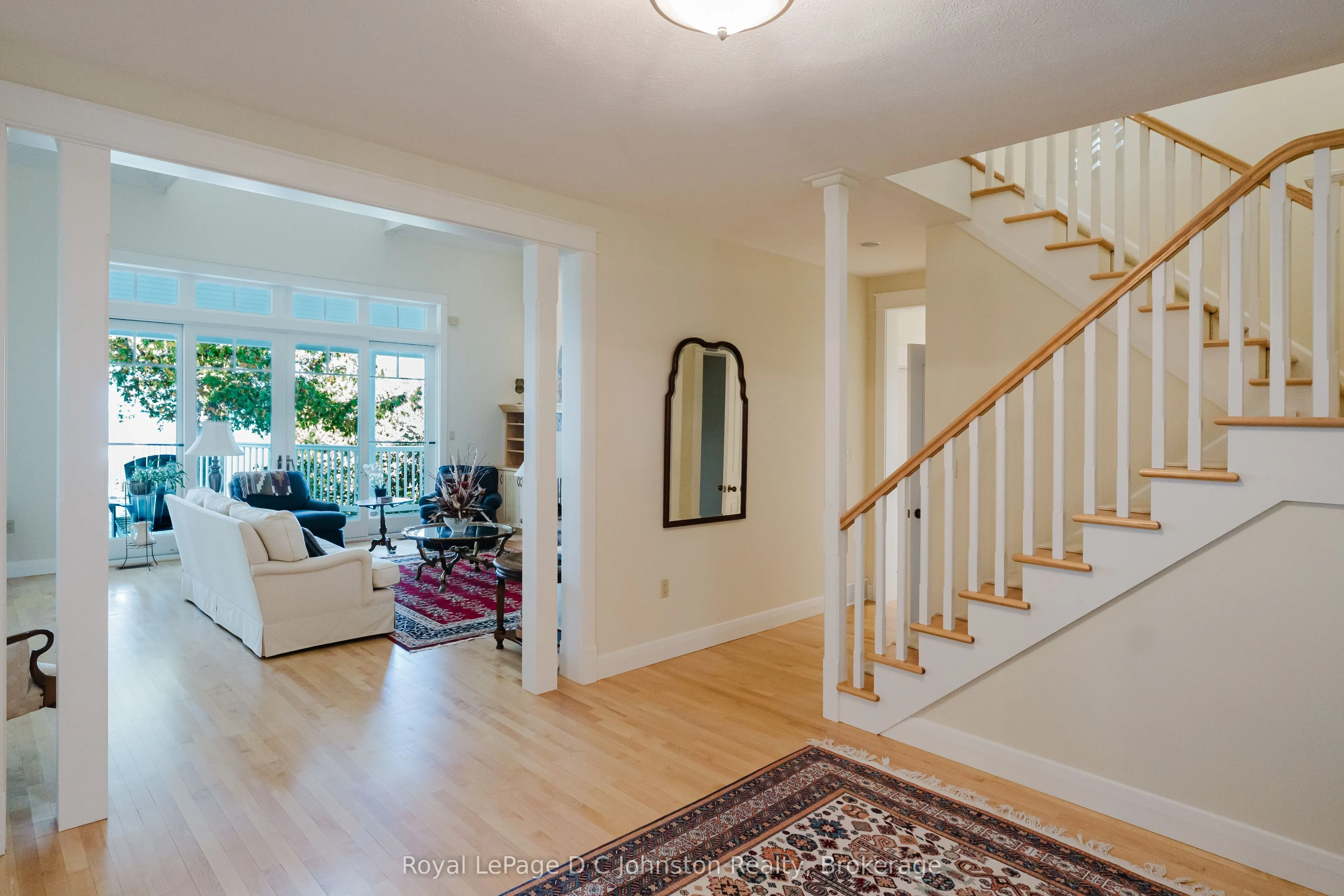 139 Knowles Lane