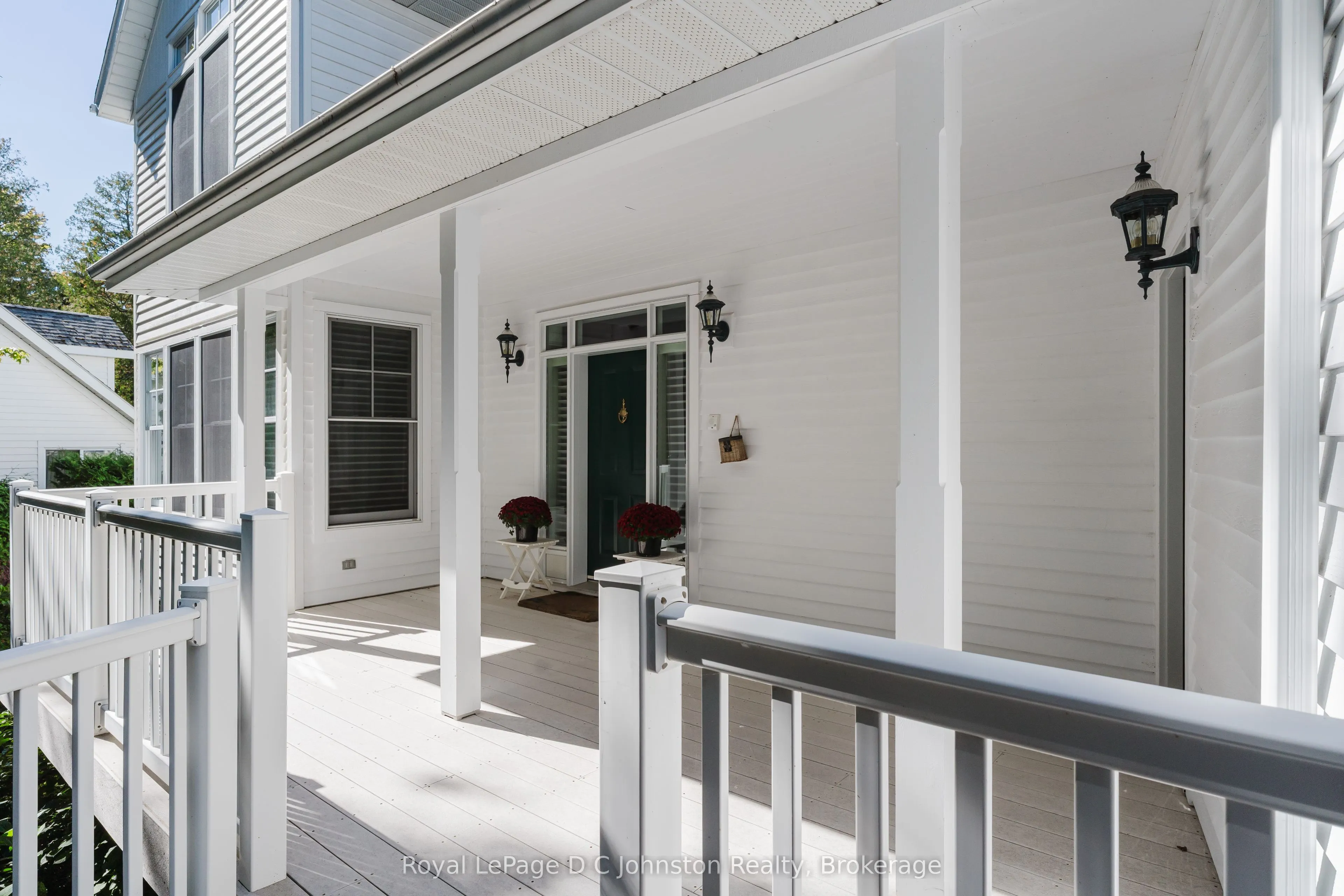 139 Knowles Lane