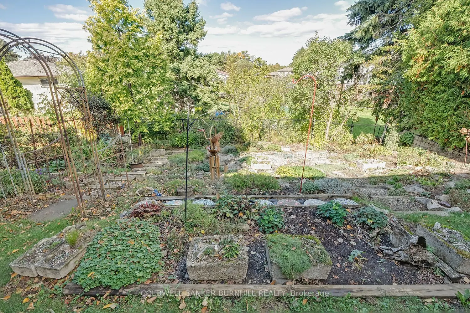177 Lavina Crescent