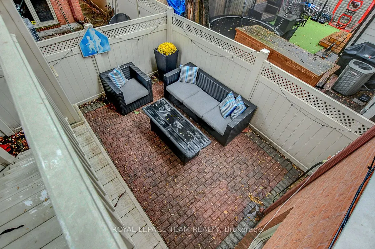 142 Mcgillivray Street, #A
