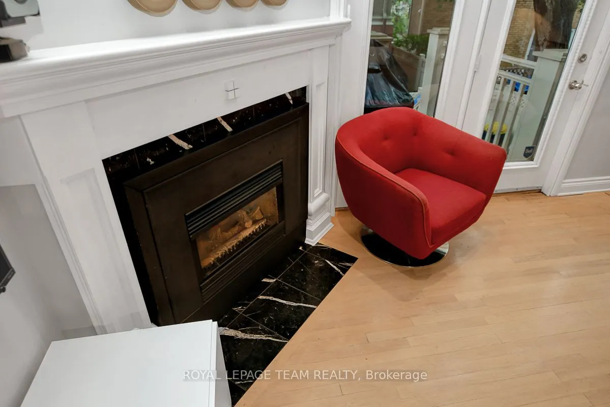 142 Mcgillivray Street, #A