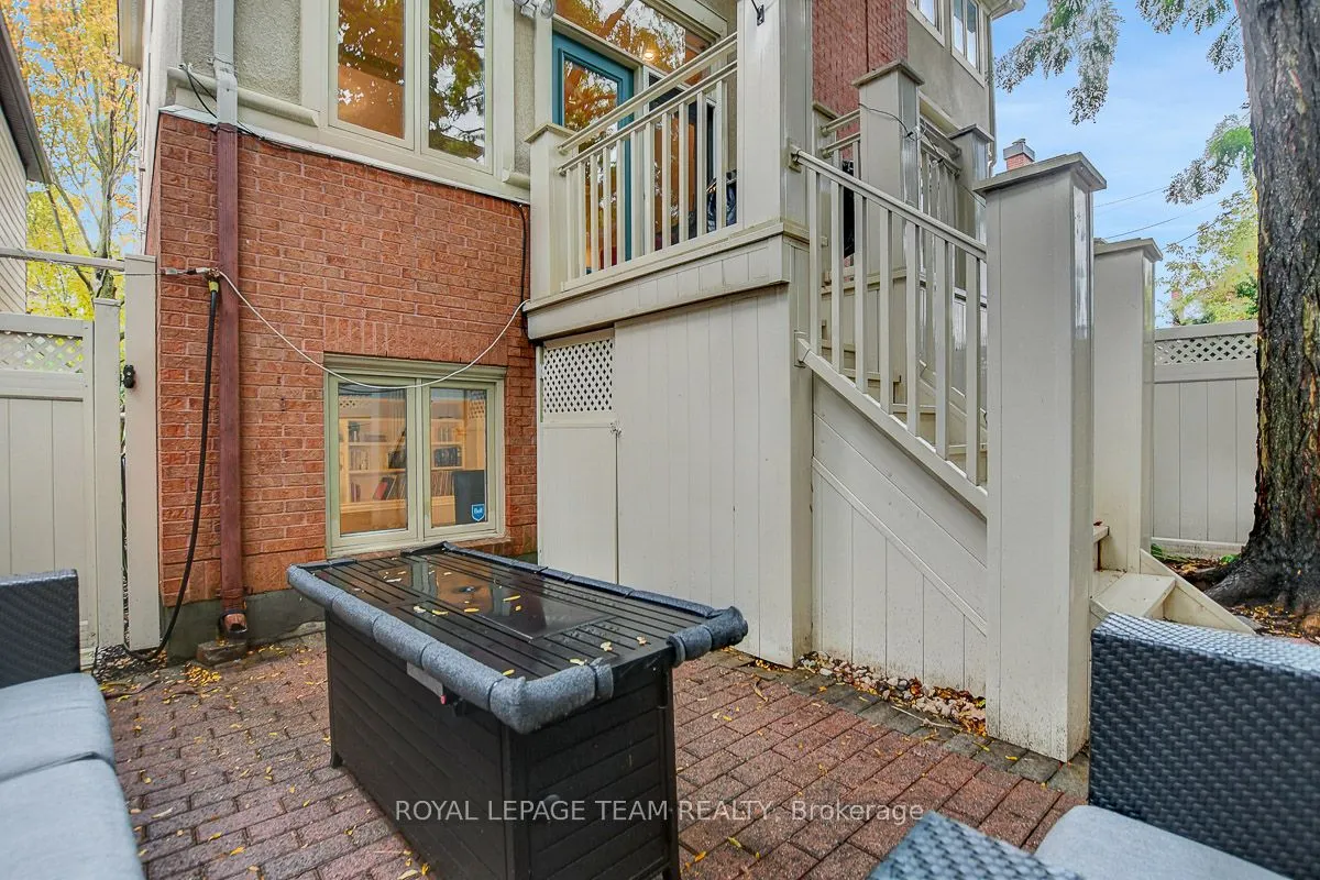 142 Mcgillivray Street, #A