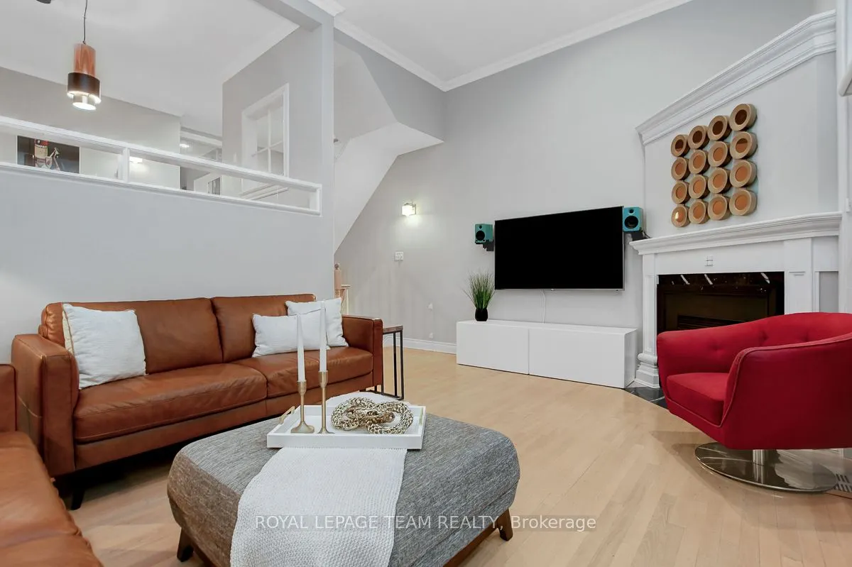 142 Mcgillivray Street, #A