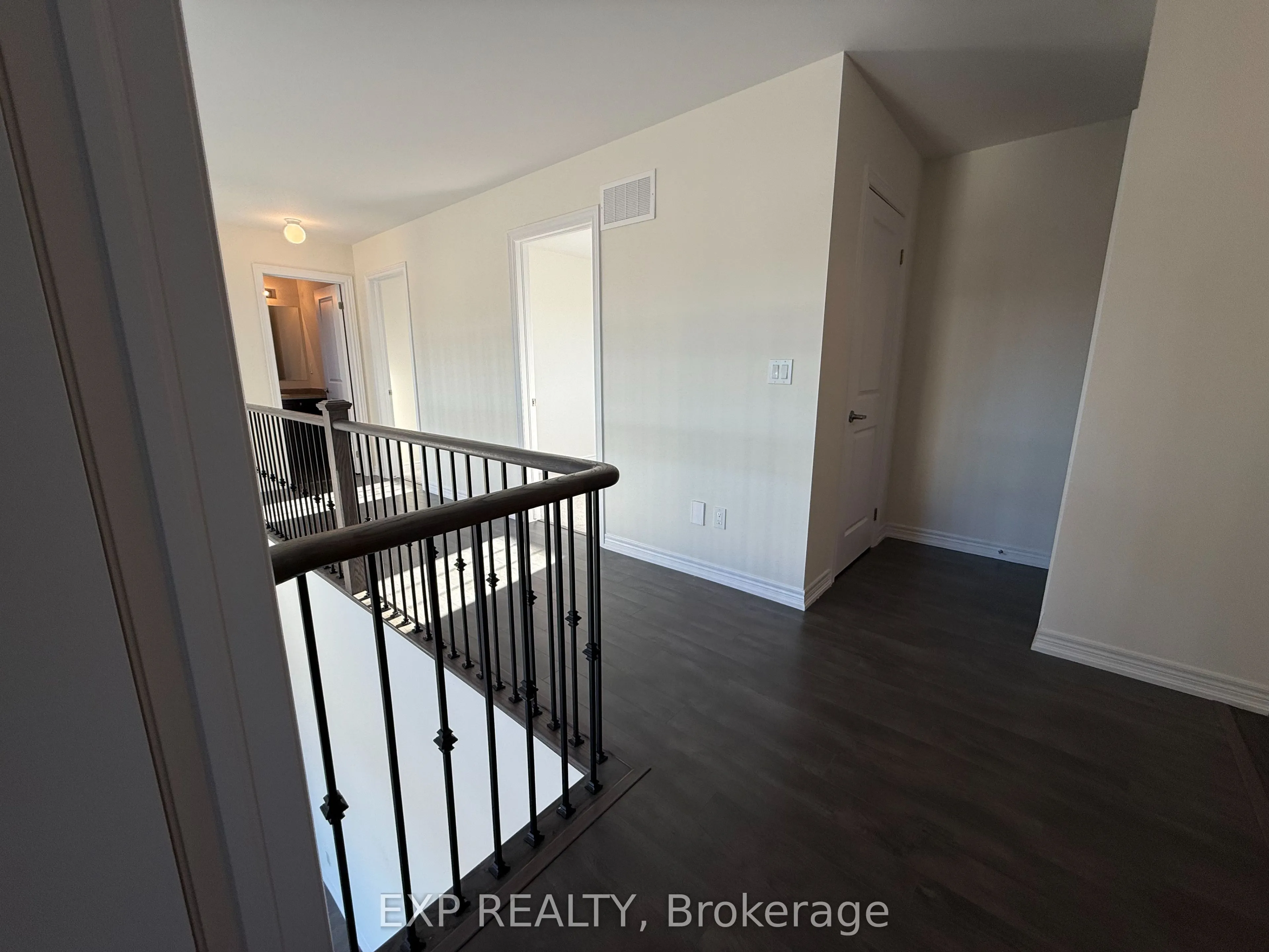 1 Larissa Park Drive