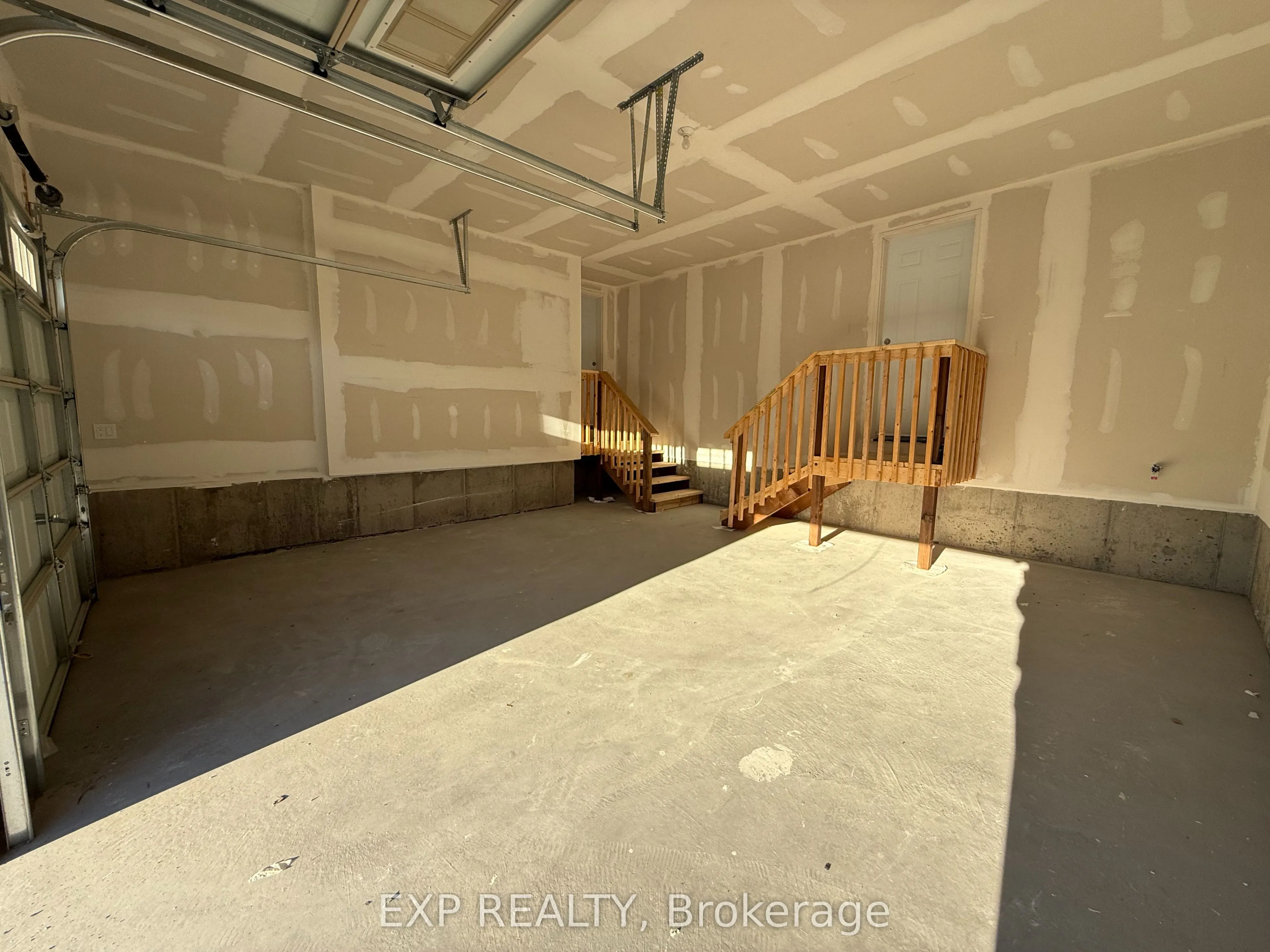 1 Larissa Park Drive