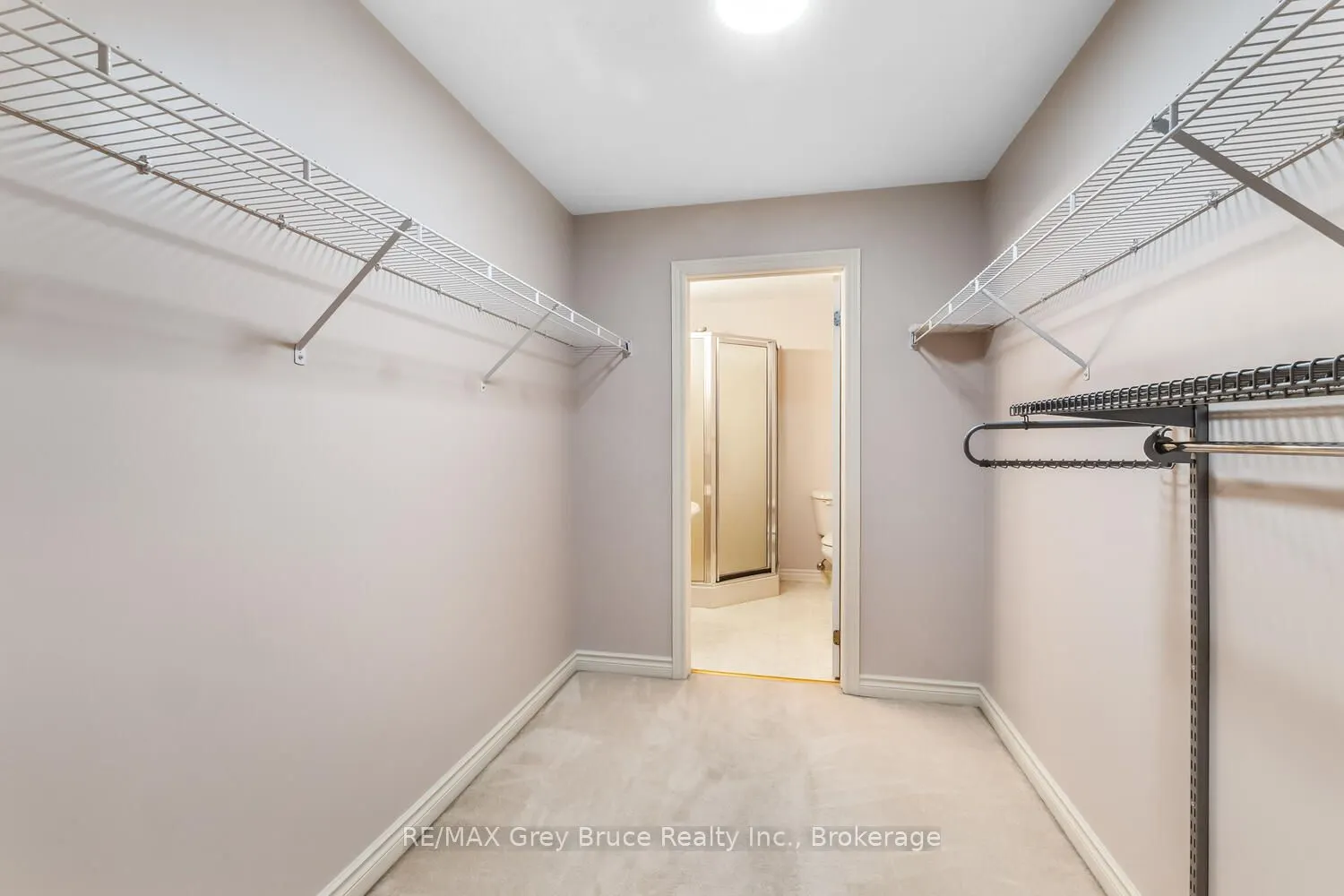 2555 unit 410 3RD AVE Avenue, #410