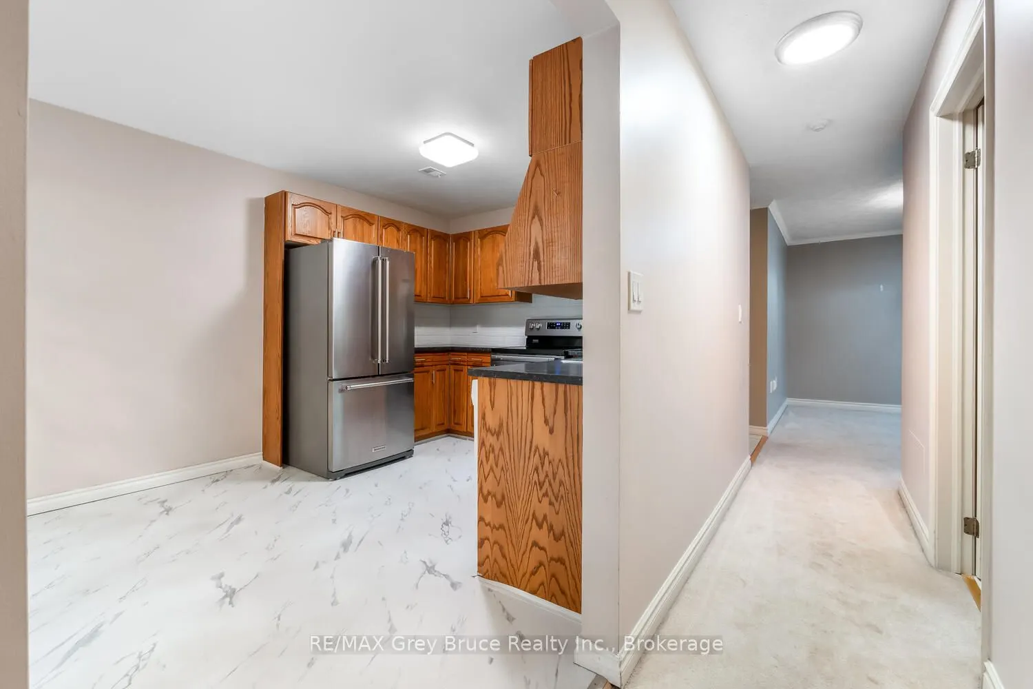 2555 unit 410 3RD AVE Avenue, #410