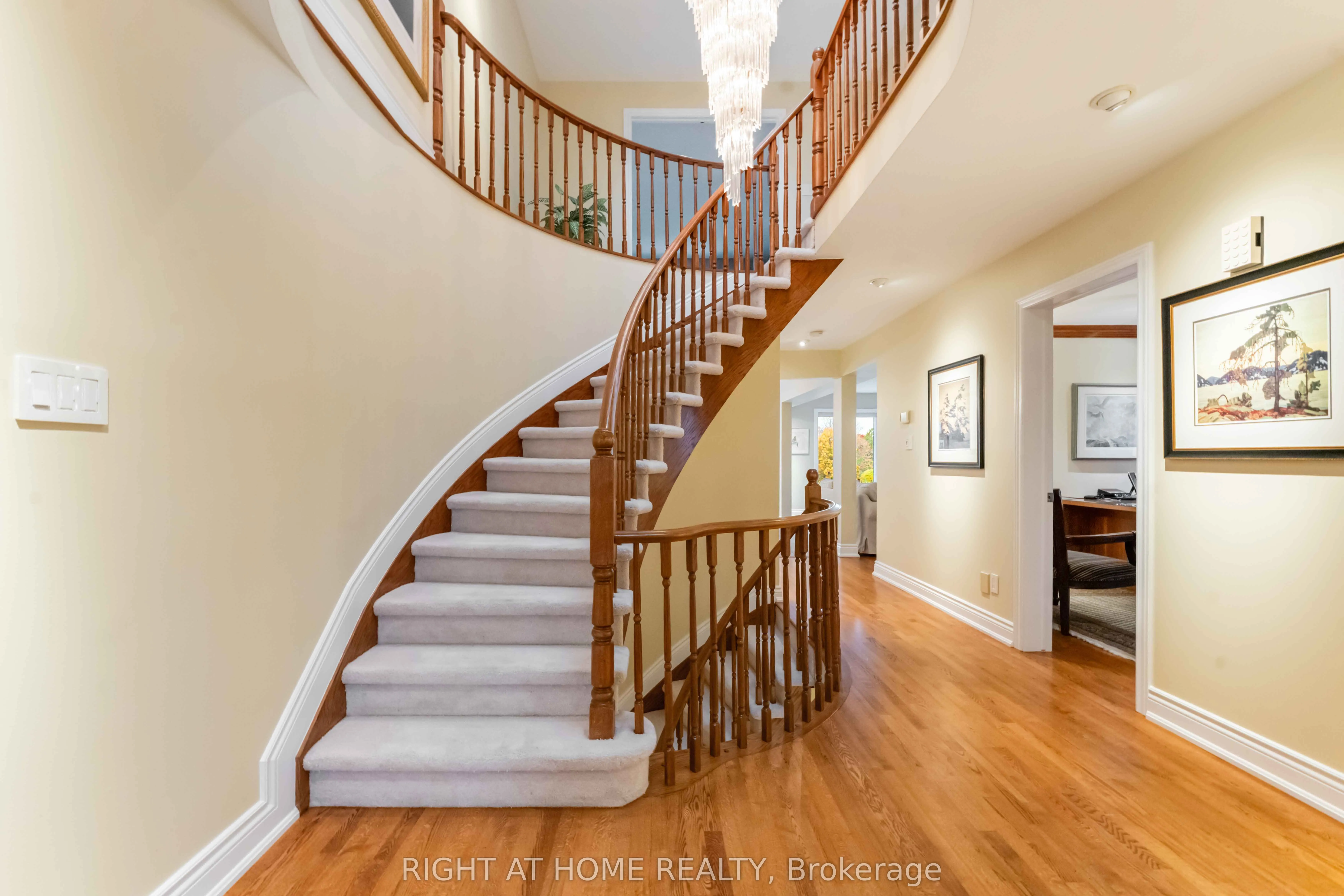 50 Rosenfeld Crescent