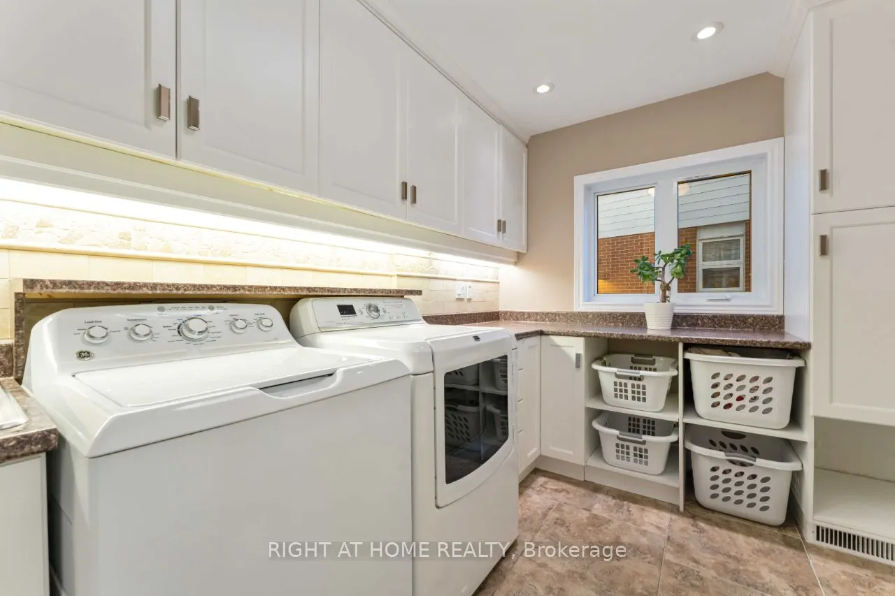 50 Rosenfeld Crescent