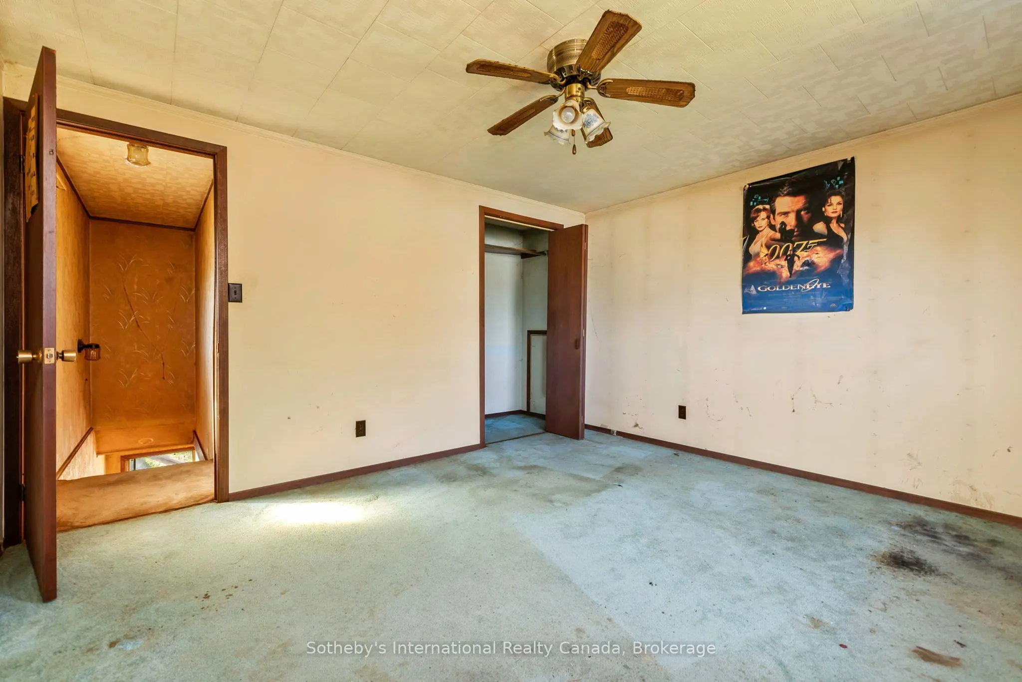 9 Summitt Avenue