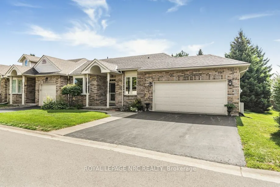 105 Northernbreeze Street, #17