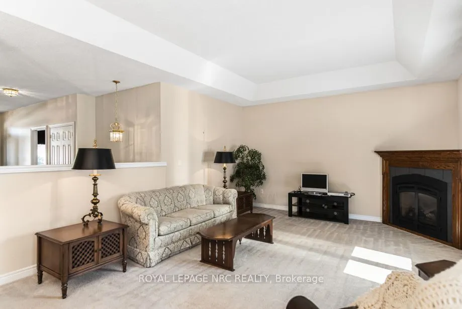 105 Northernbreeze Street, #17