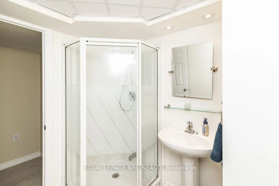 105 Northernbreeze Street, #17