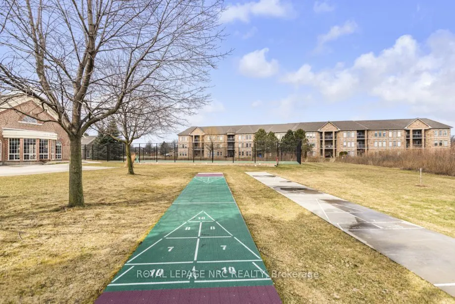 105 Northernbreeze Street, #17