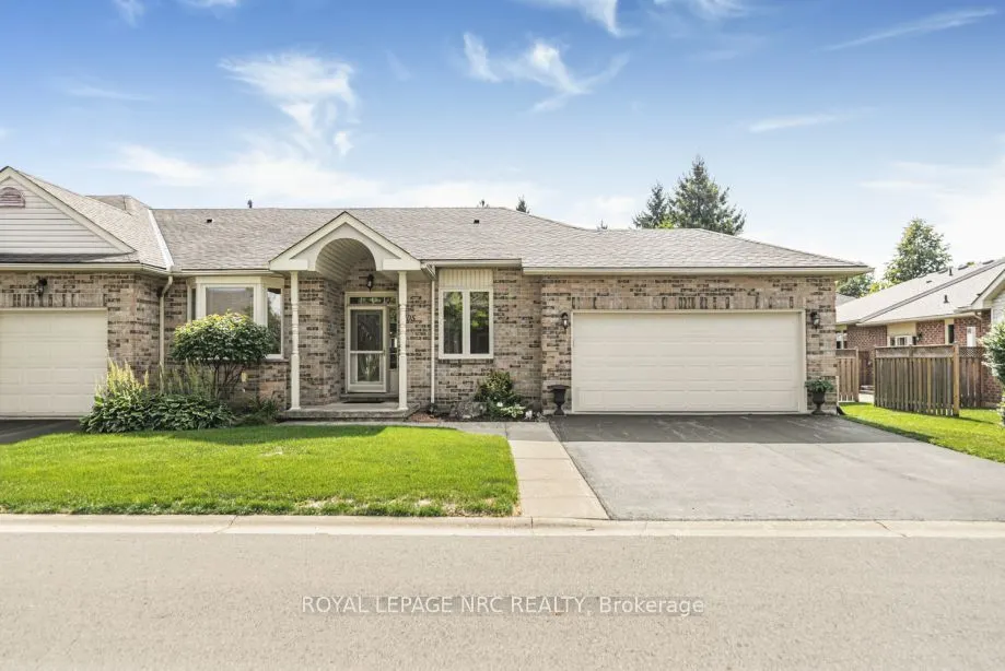 105 Northernbreeze Street, #17