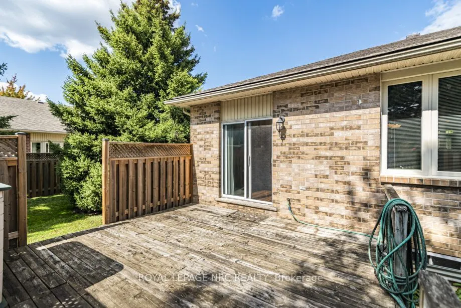 105 Northernbreeze Street, #17