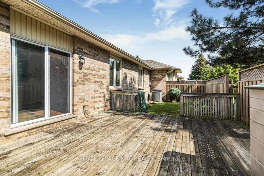 105 Northernbreeze Street, #17