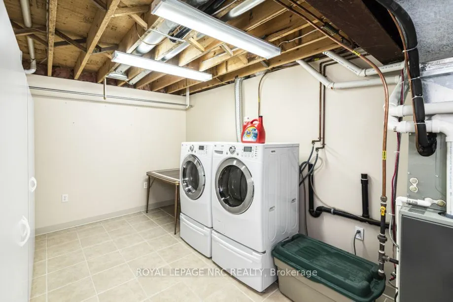105 Northernbreeze Street, #17