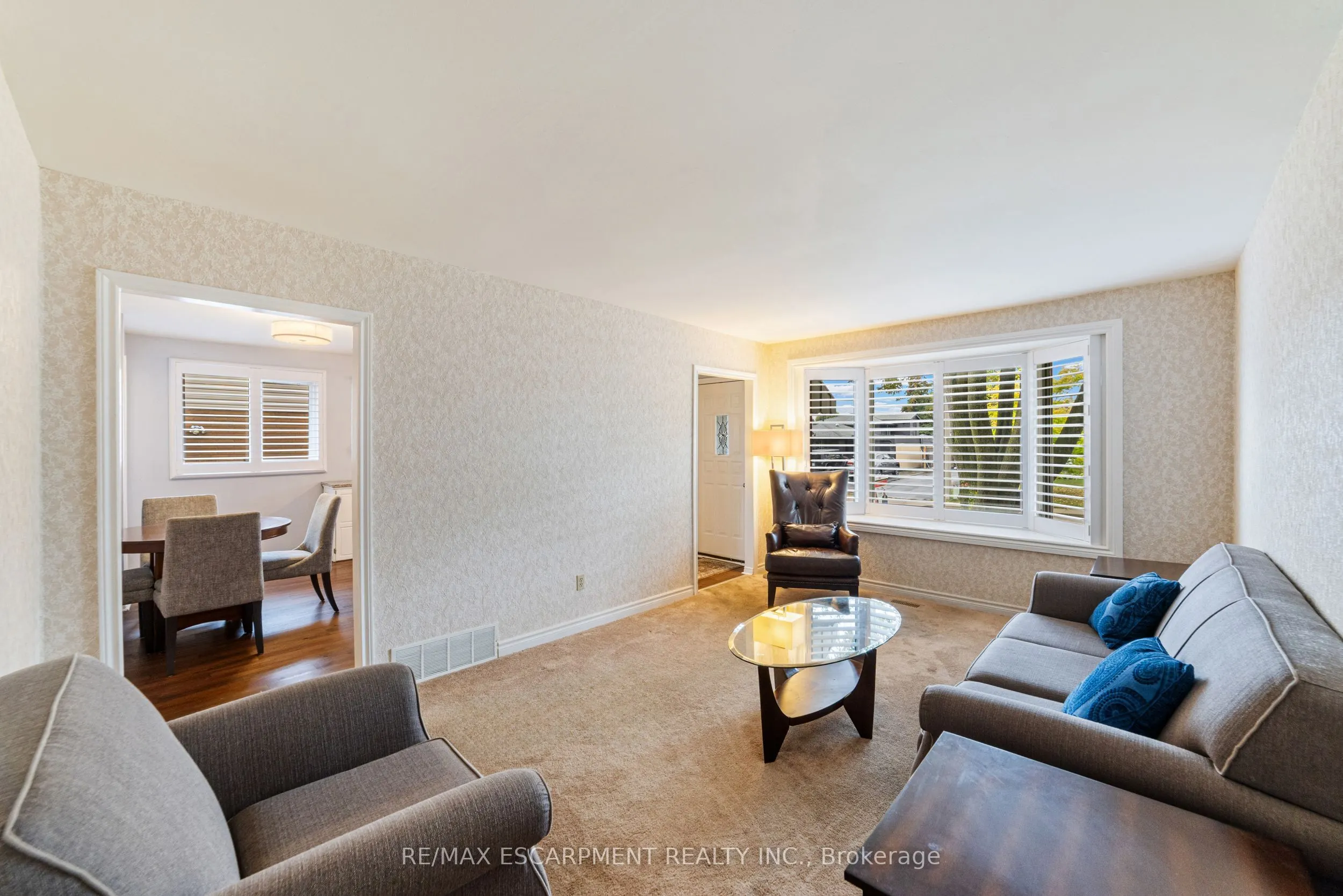 111 BOSTON Crescent