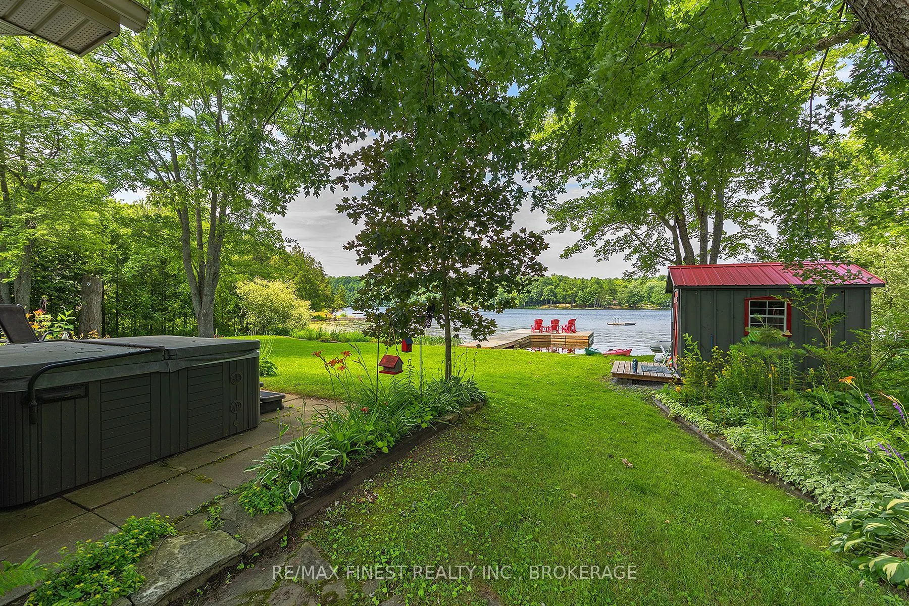 912 Moonlight Lane