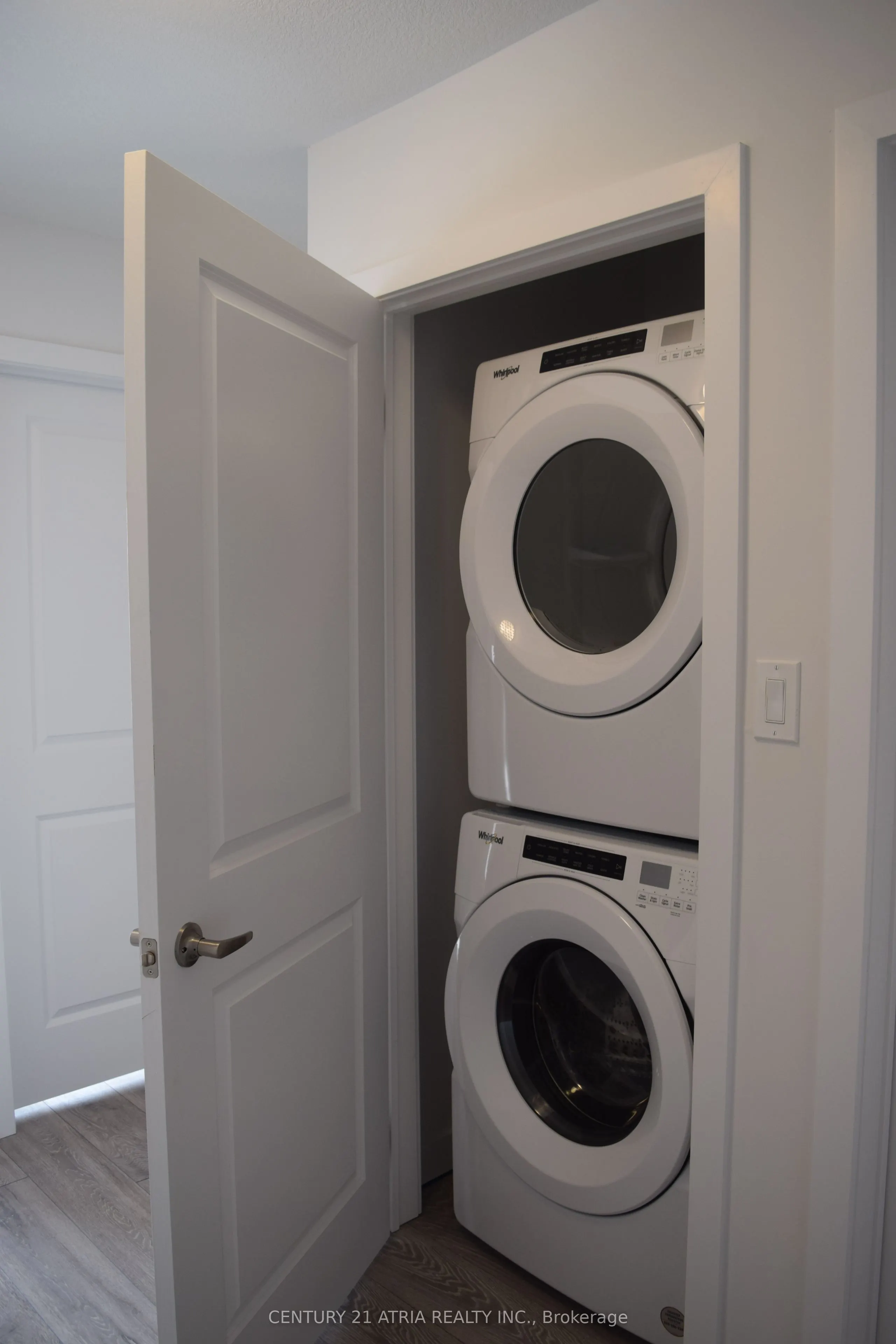 203 West Oak Trail S, #203