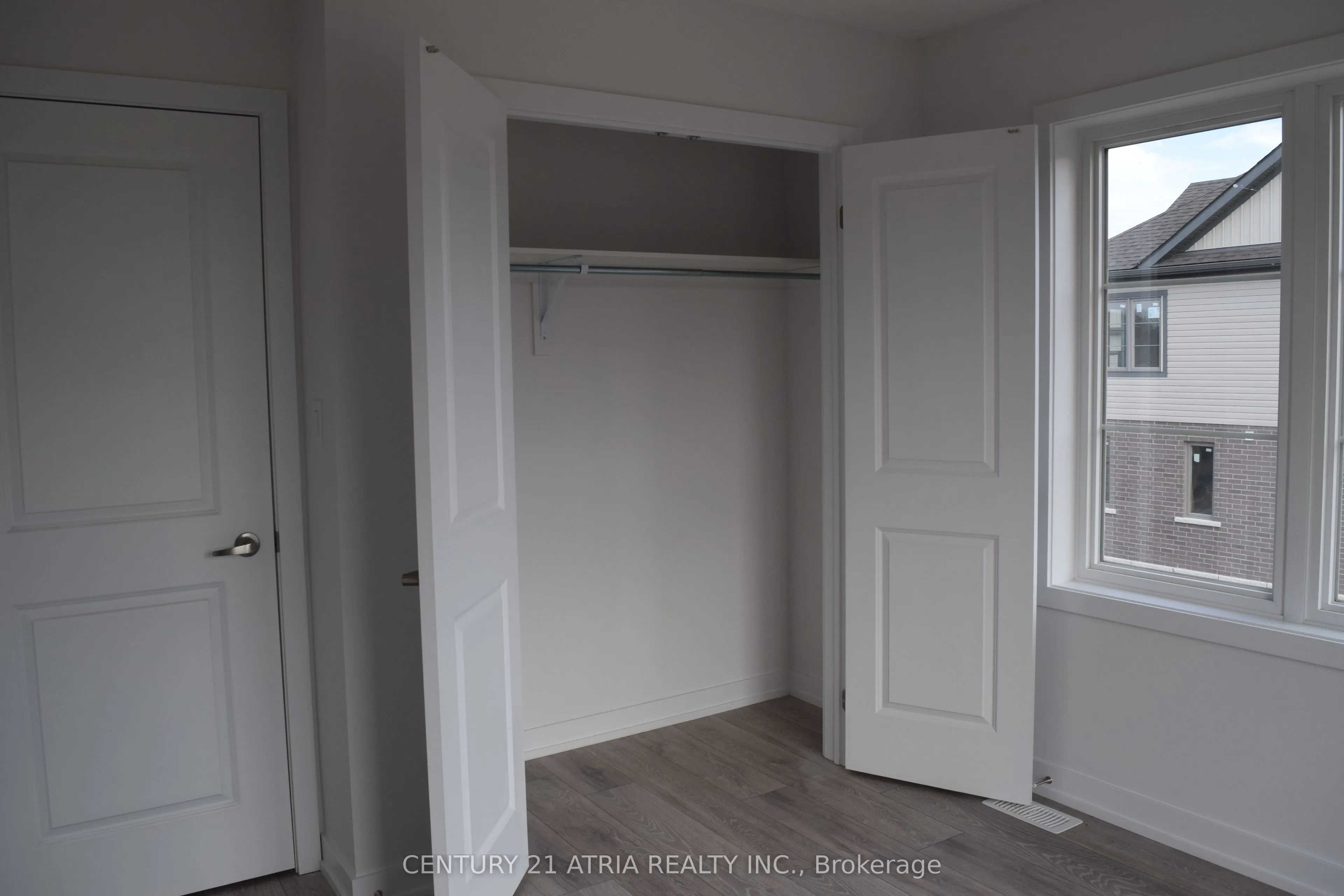 203 West Oak Trail S, #203