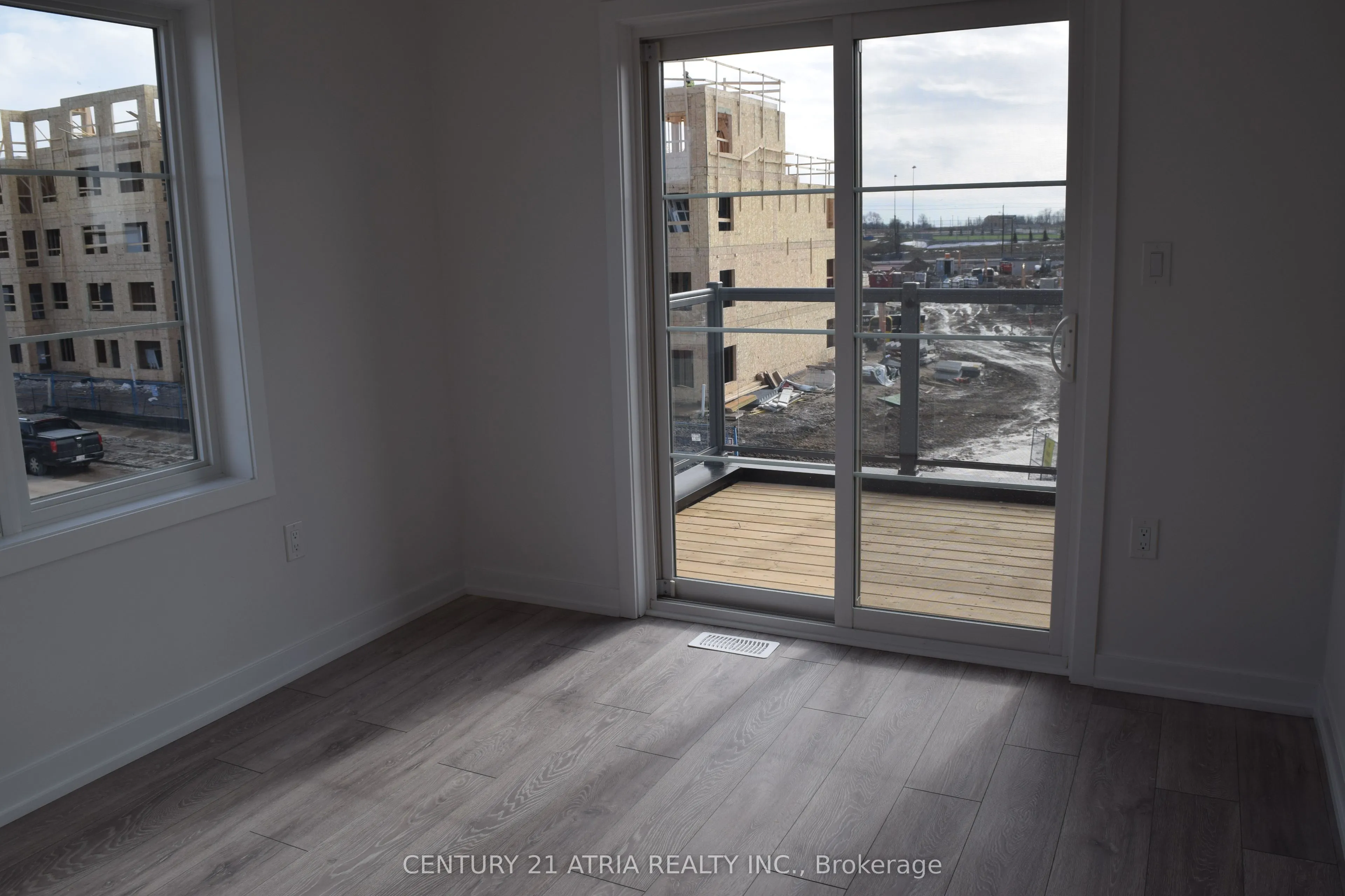 203 West Oak Trail S, #203
