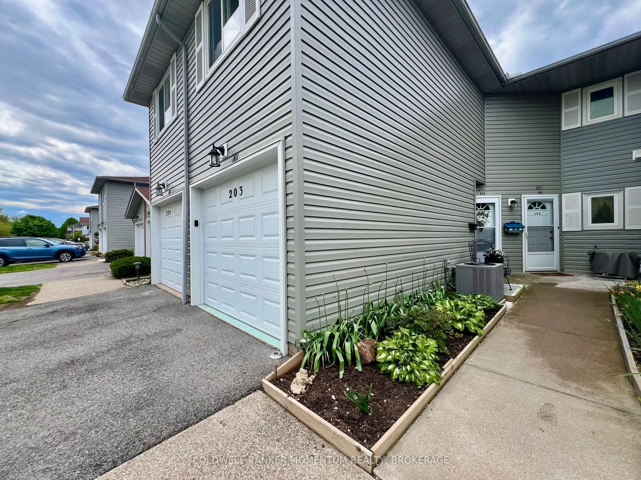 201 Dorchester Boulevard, #203